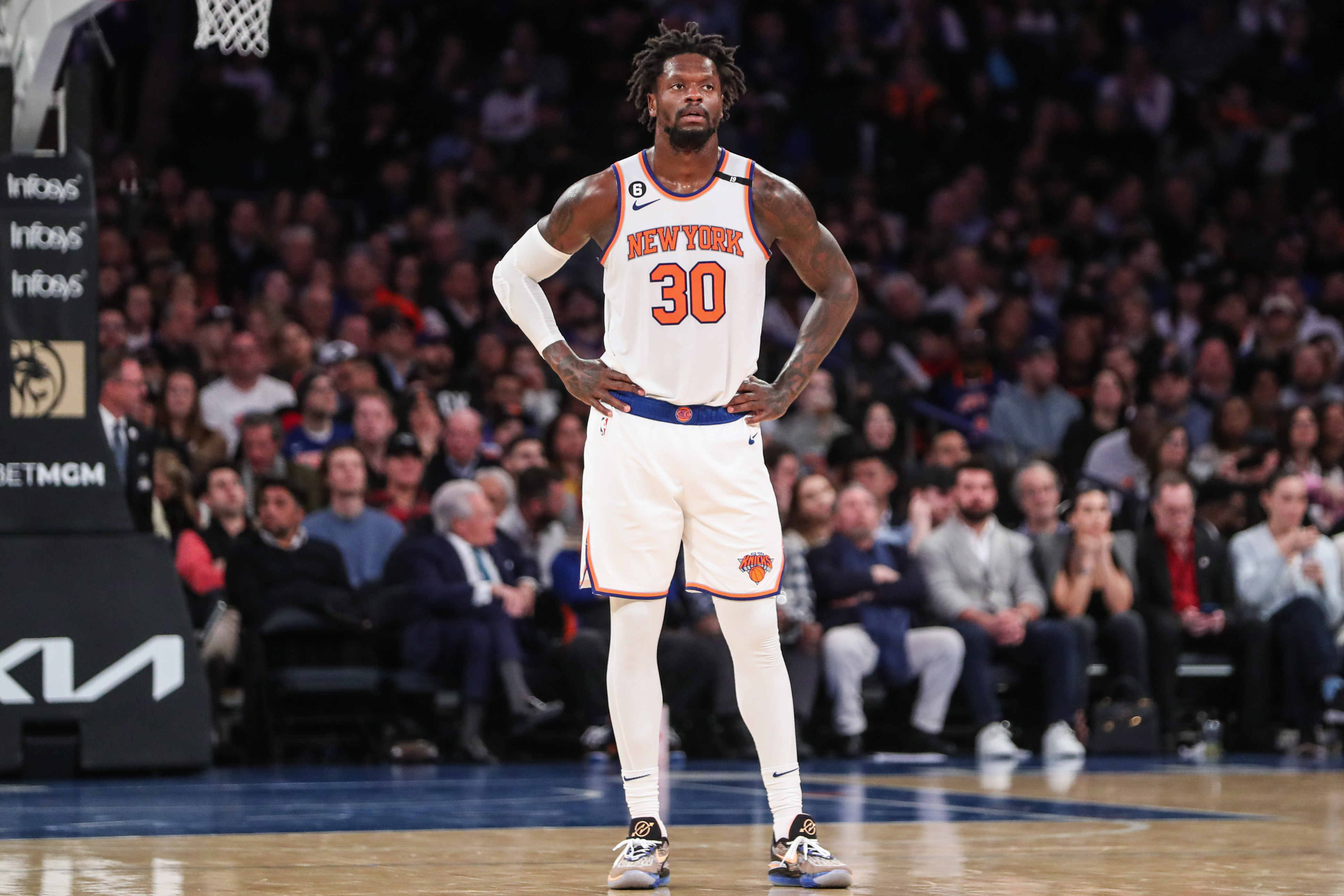 New York Knicks vs. Cleveland Cavaliers series predictions Julius Randle