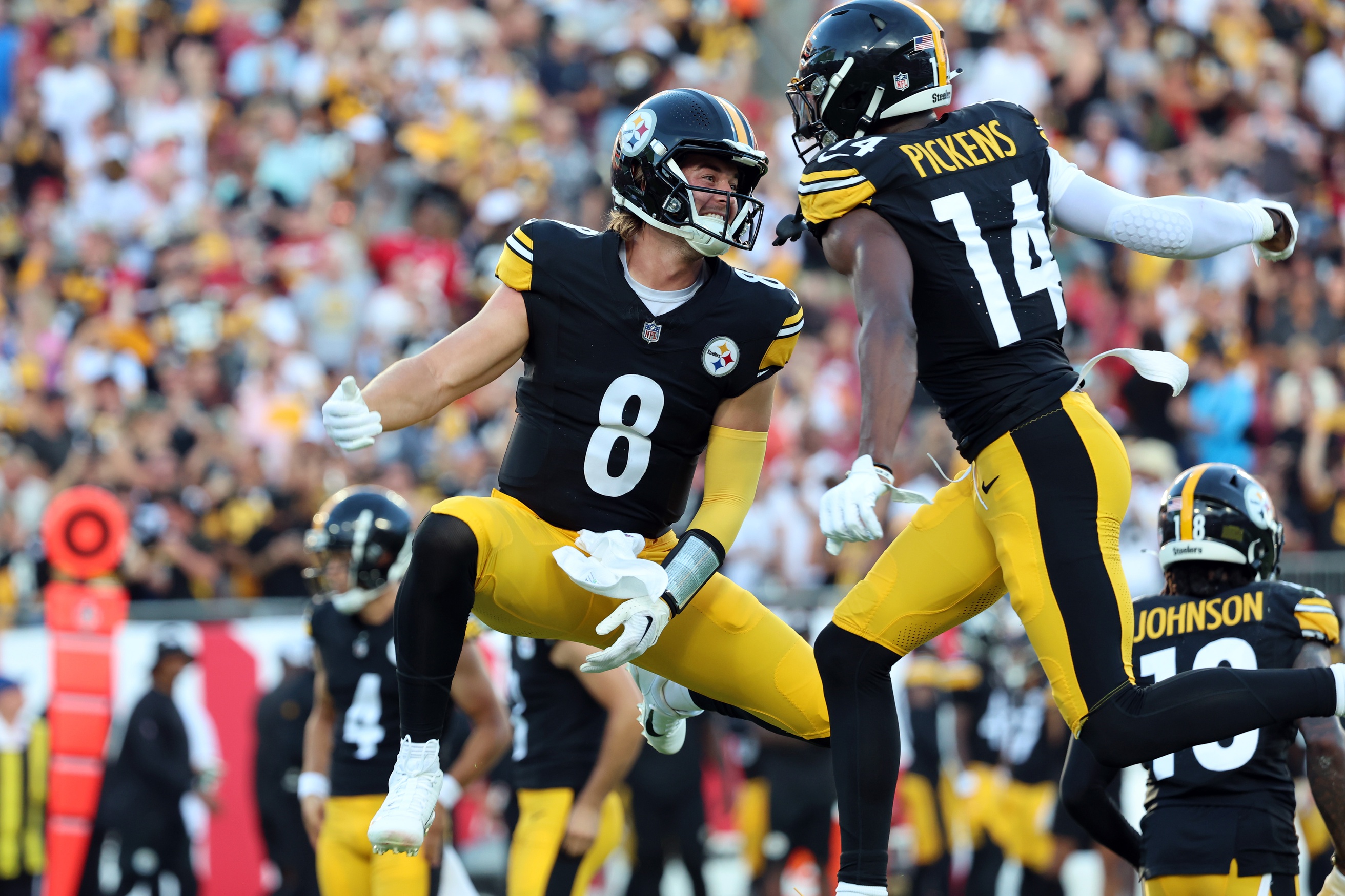 NFL betting predictions Week 1 Kenny Pickett Pittsburgh Steelers