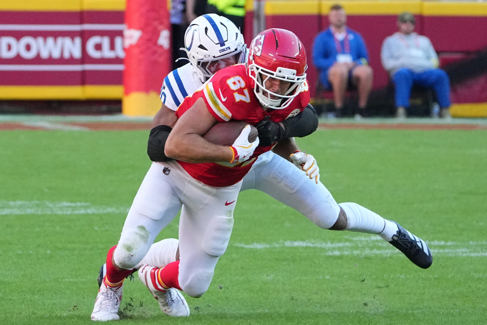 NFL confidence pool picks Week 13 Travis Kelce Kansas City Chiefs