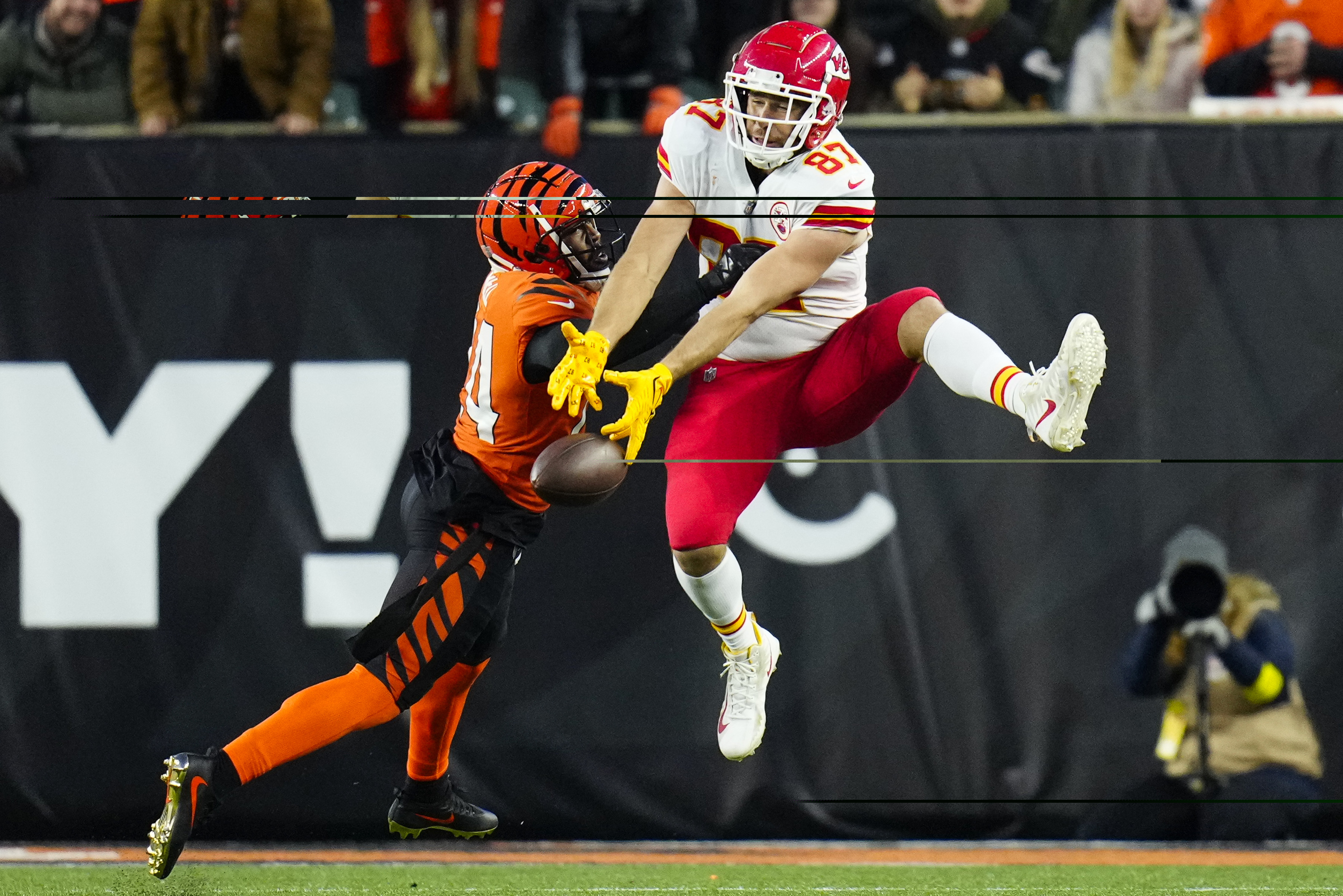 NFL confidence pool picks Week 14 Travis Kelce Kansas City Chiefs