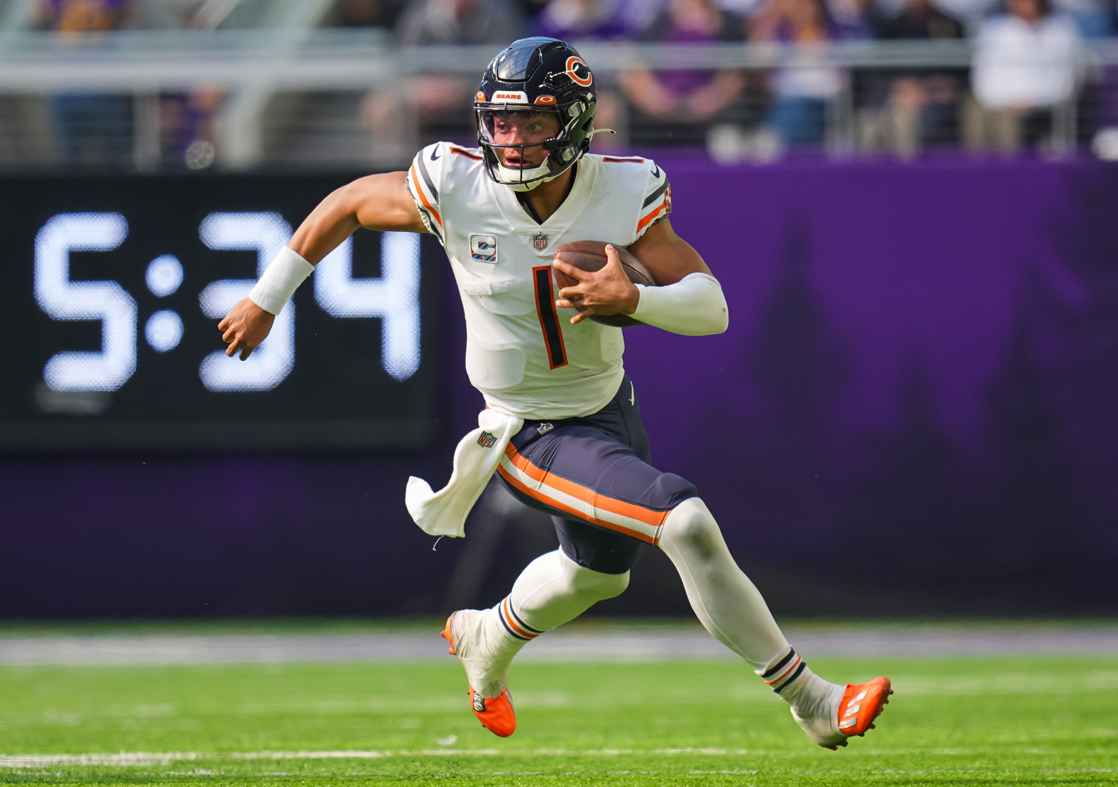 NFL office pool picks Week 6 Justin Fields Chicago Bears