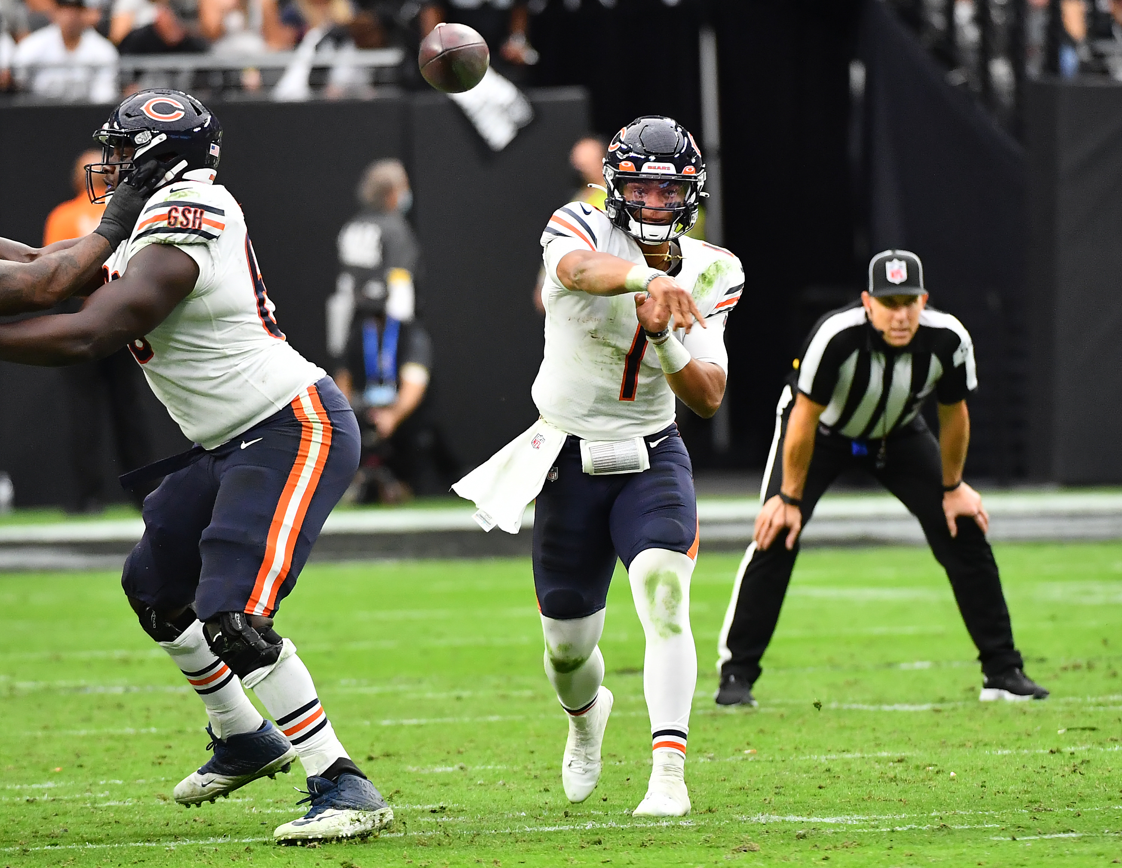 NFL office pool picks Week 6 Justin Fields Chicago Bears