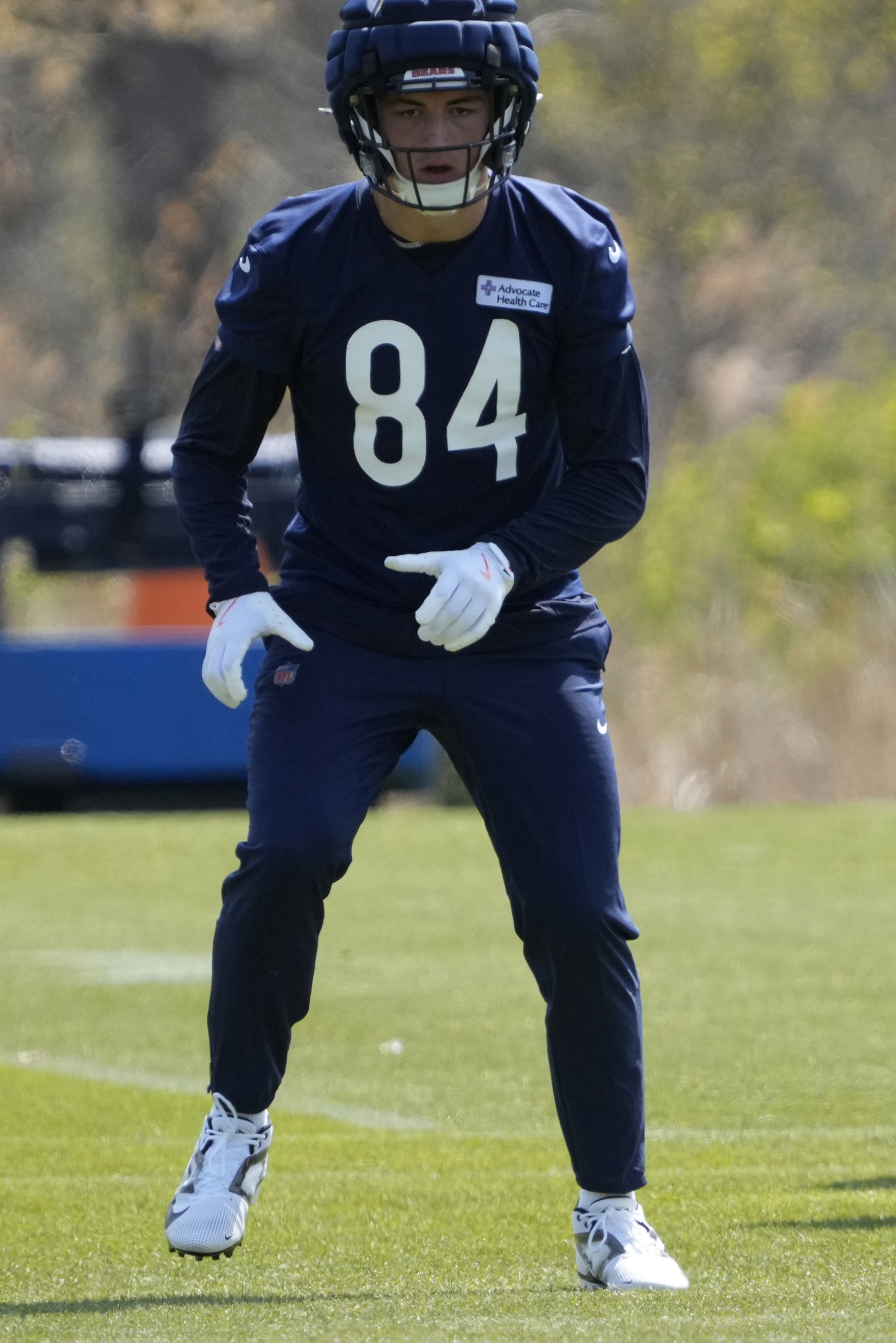 nfl picks Colston Loveland Chicago Bears predictions best bet odds