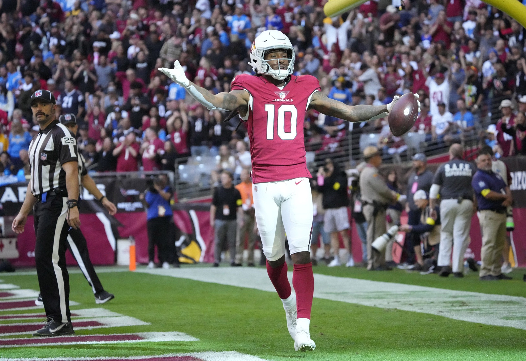 nfl picks DeAndre Hopkins arizona cardinals predictions best bet odds
