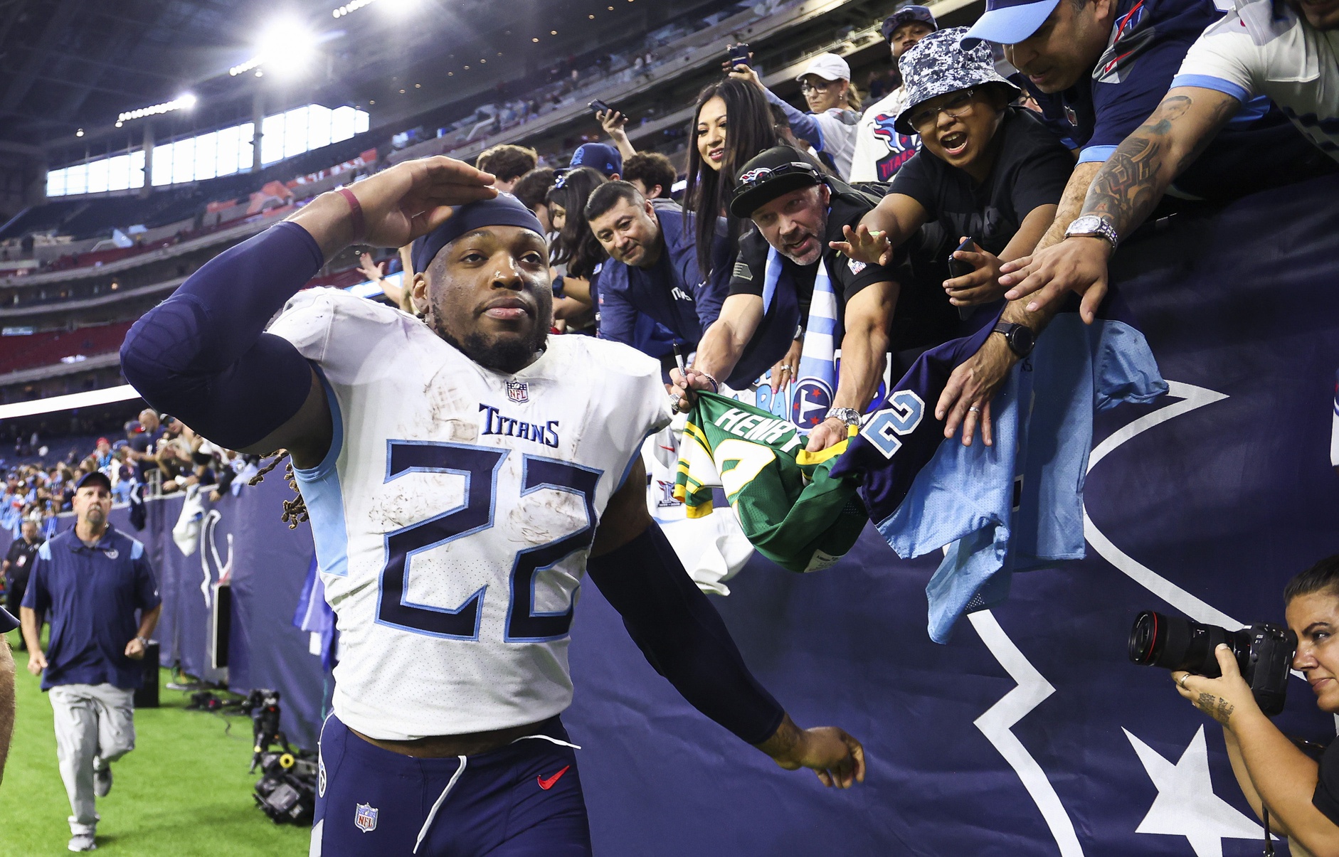 nfl picks Derrick Henry tennessee titans predictions best bet odds