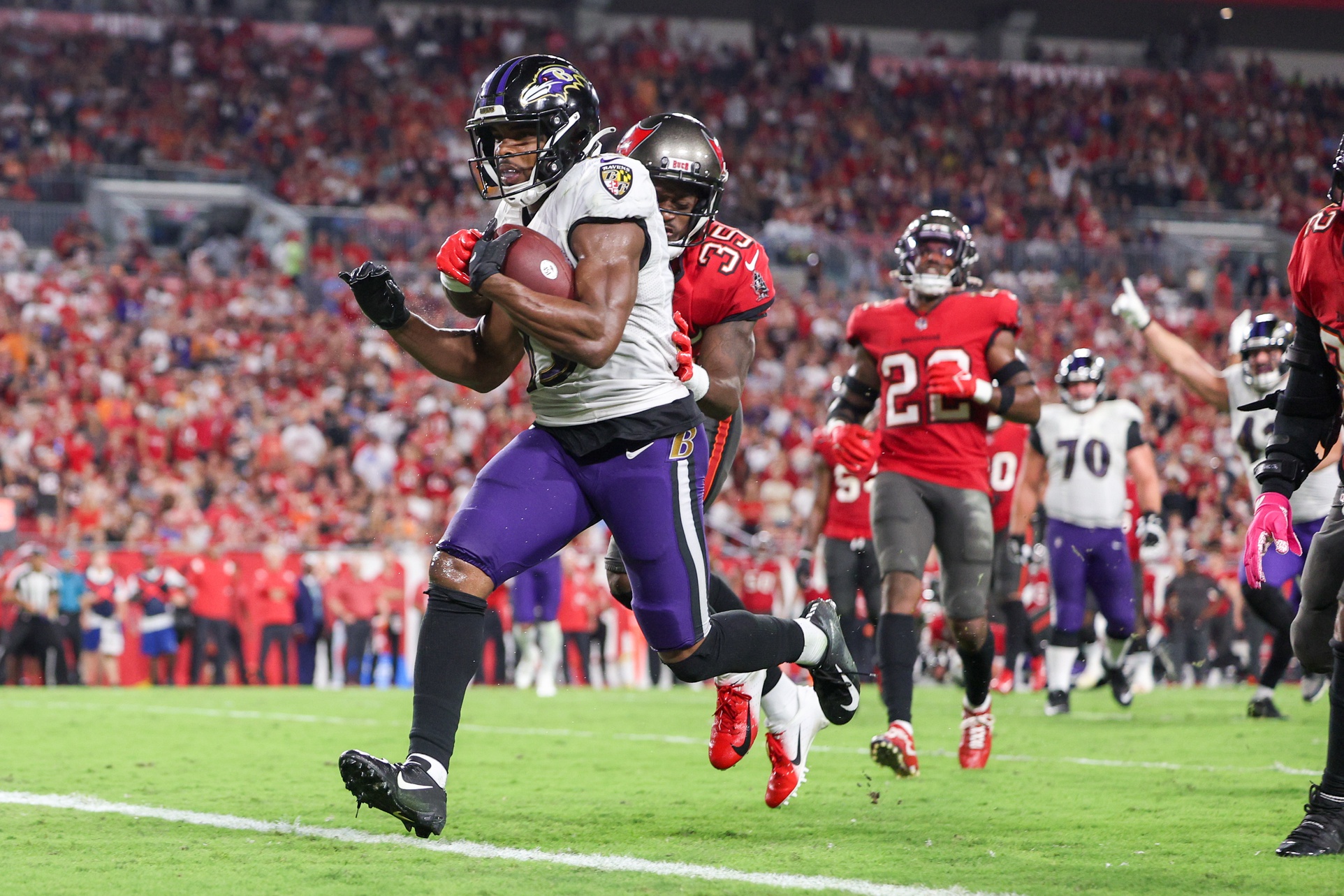 nfl picks Devin Duvernay baltimore ravens predictions best bet odds