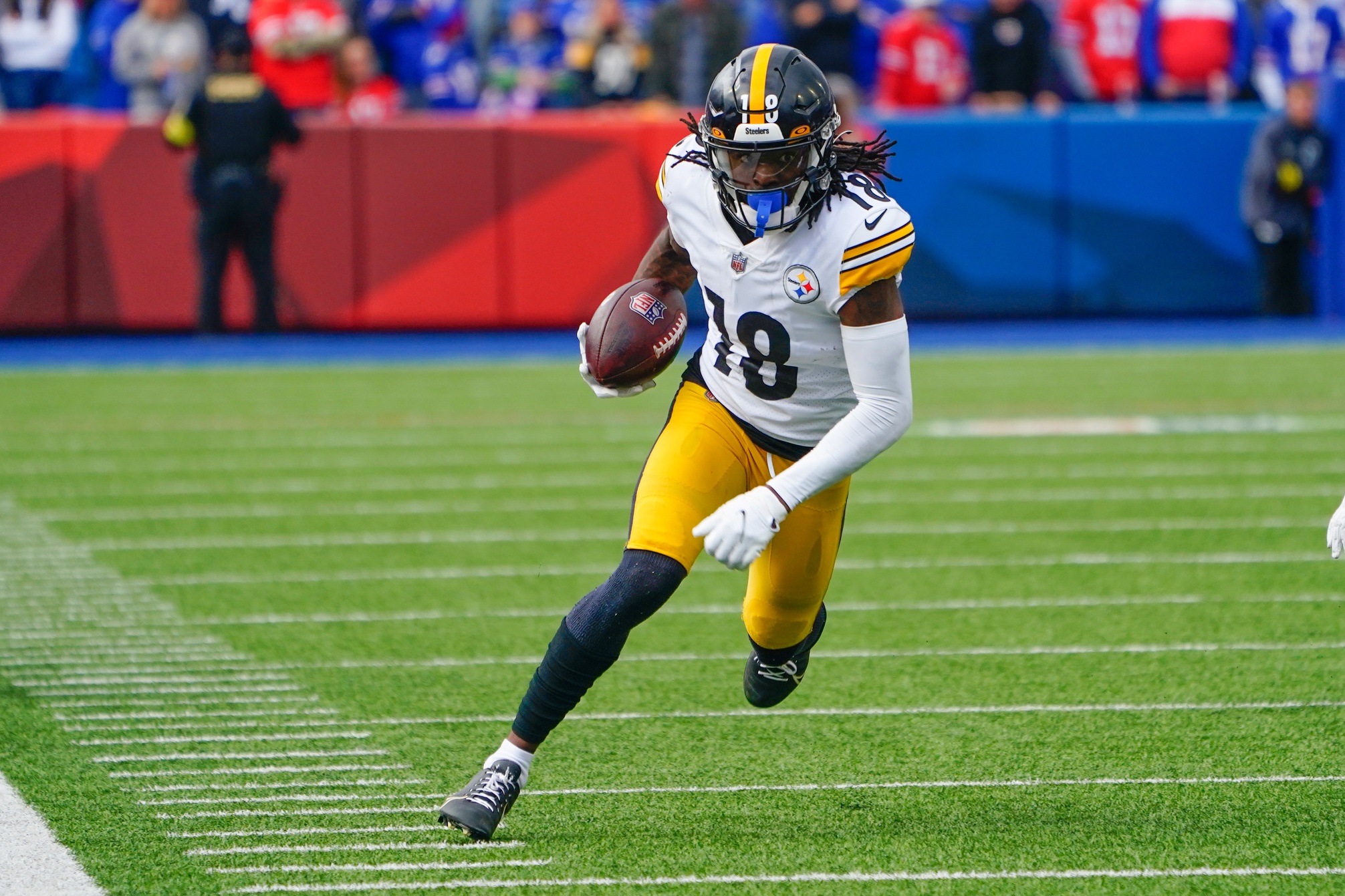 nfl picks Diontae Johnson pittsburgh steelers predictions best bet odds