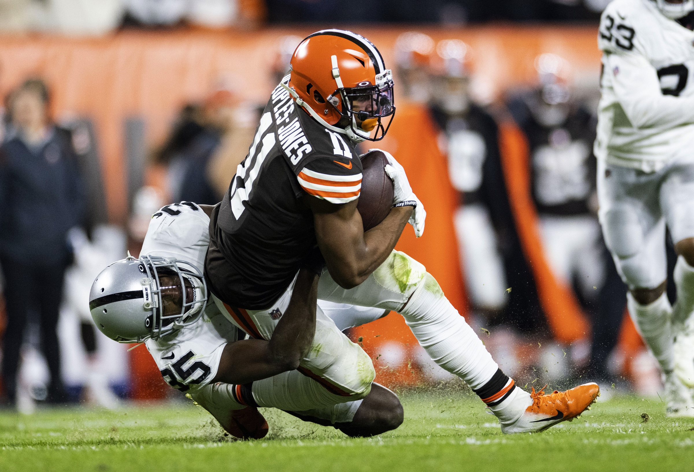 nfl picks Donovan Peoples-Jones cleveland browns predictions best bet odds