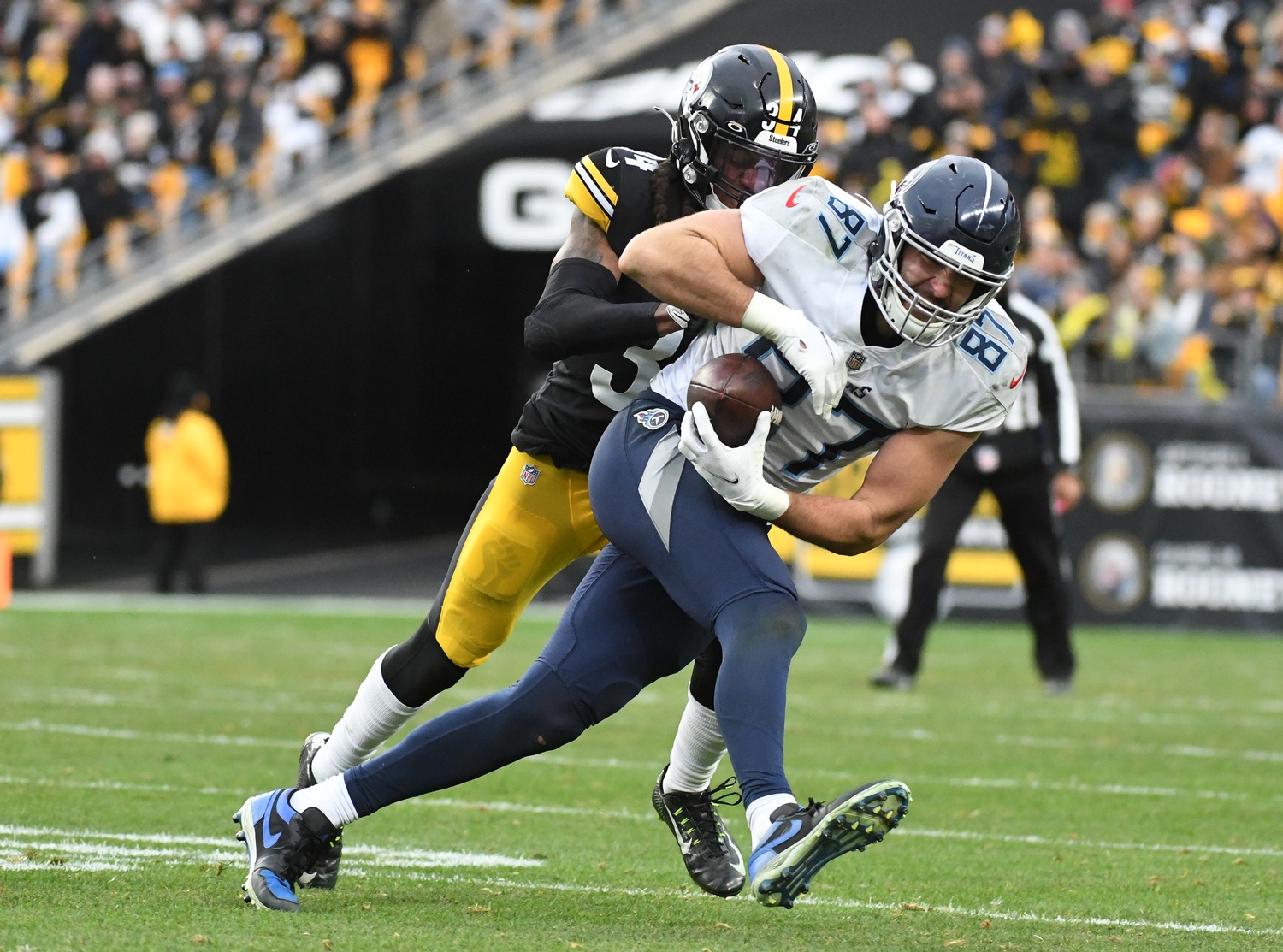 nfl picks Geoff Swaim tennessee titans predictions best bet odds