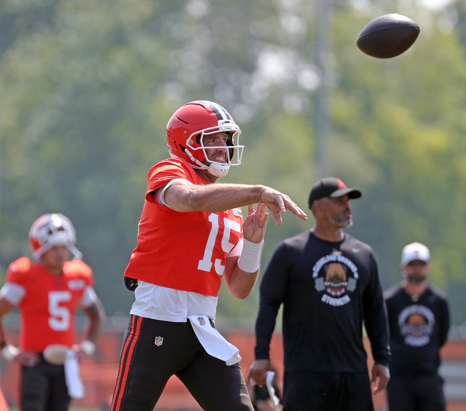 nfl picks Joe Flacco Cleveland Browns predictions best bet odds