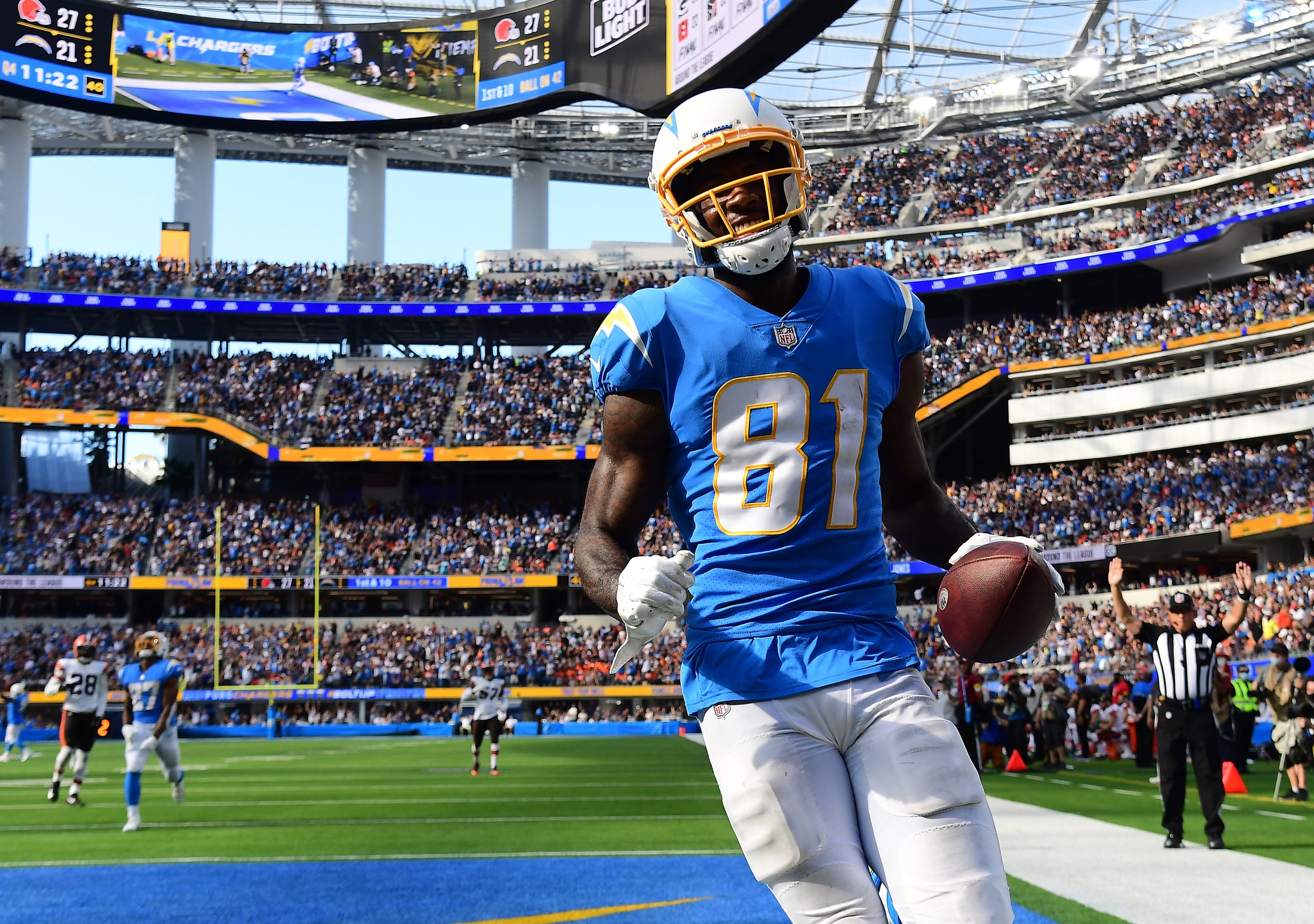 nfl picks Mike Williams los angeles chargers predictions best bet odds