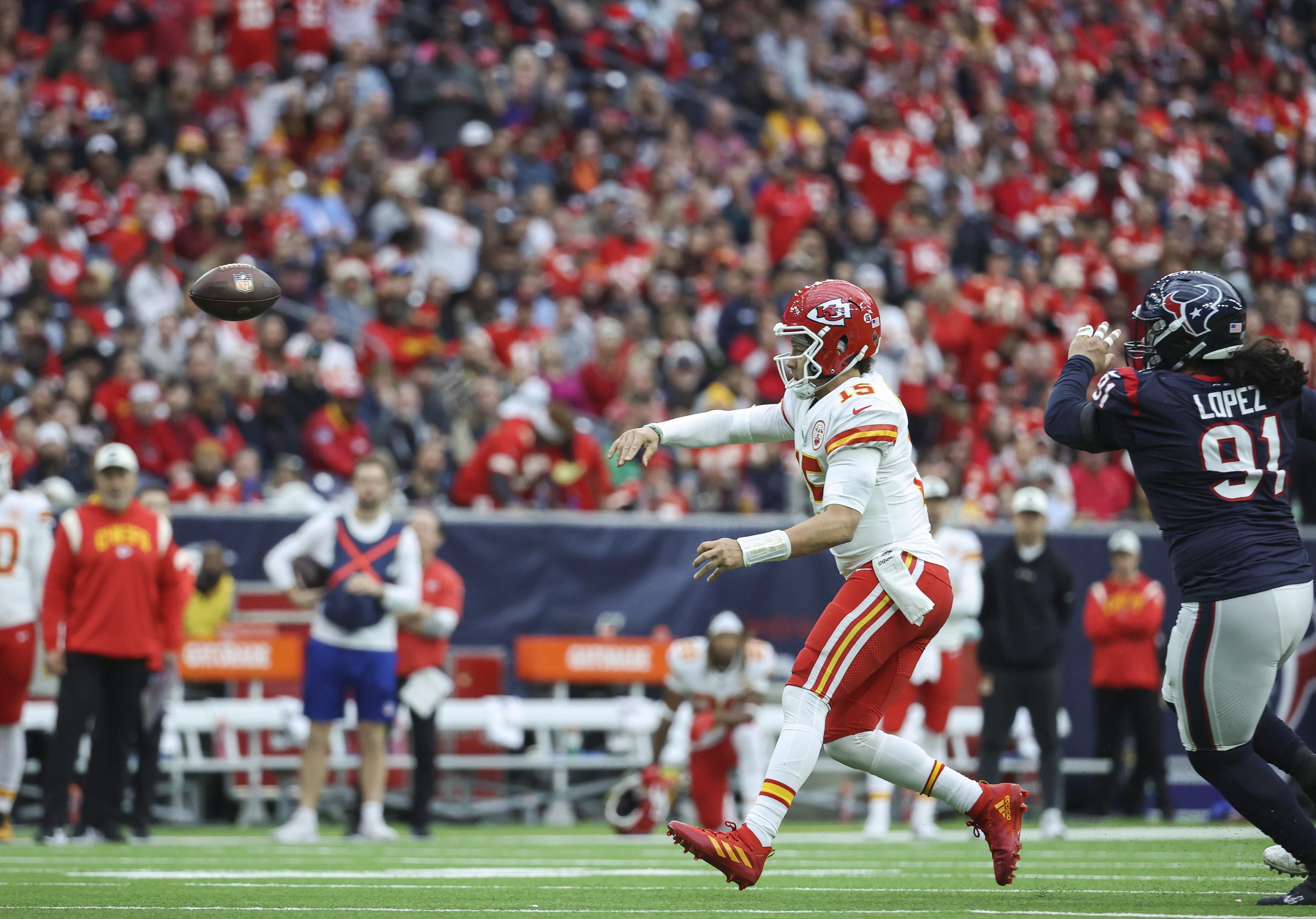 nfl picks Patrick Mahomes kansas city chiefs predictions best bet odds