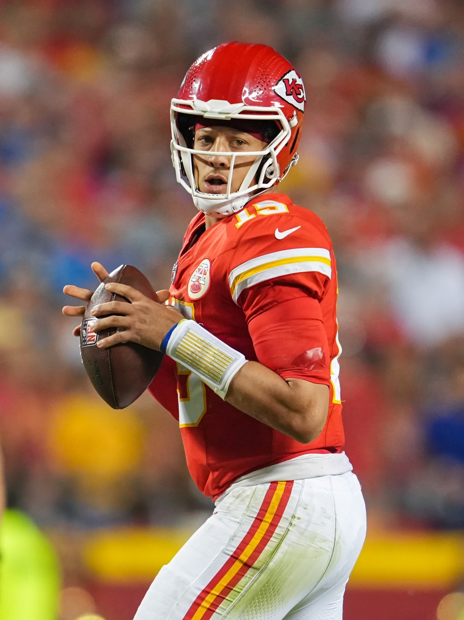 nfl picks Patrick Mahomes Kansas City Chiefs predictions best bet odds