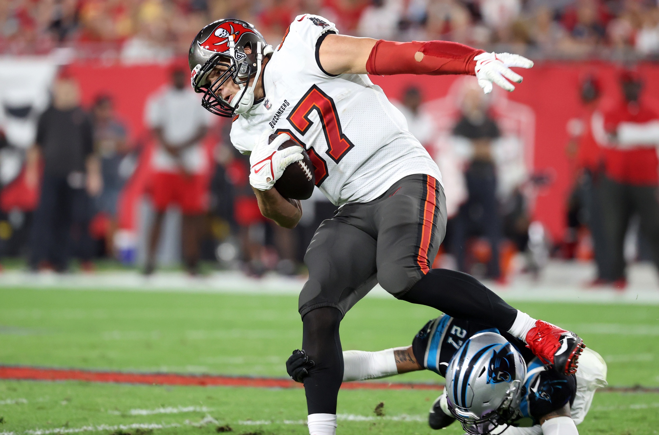 nfl picks Rob Gronkowski tampa bay buccaneers predictions best bet odds