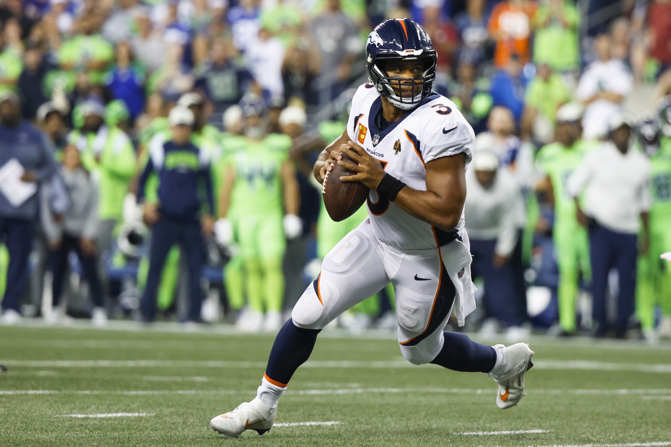 nfl picks Russell Wilson denver broncos predictions best bet odds