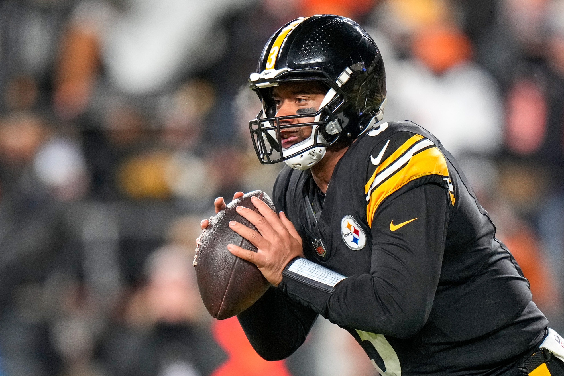 nfl picks Russell Wilson Pittsburgh Steelers predictions best bet odds