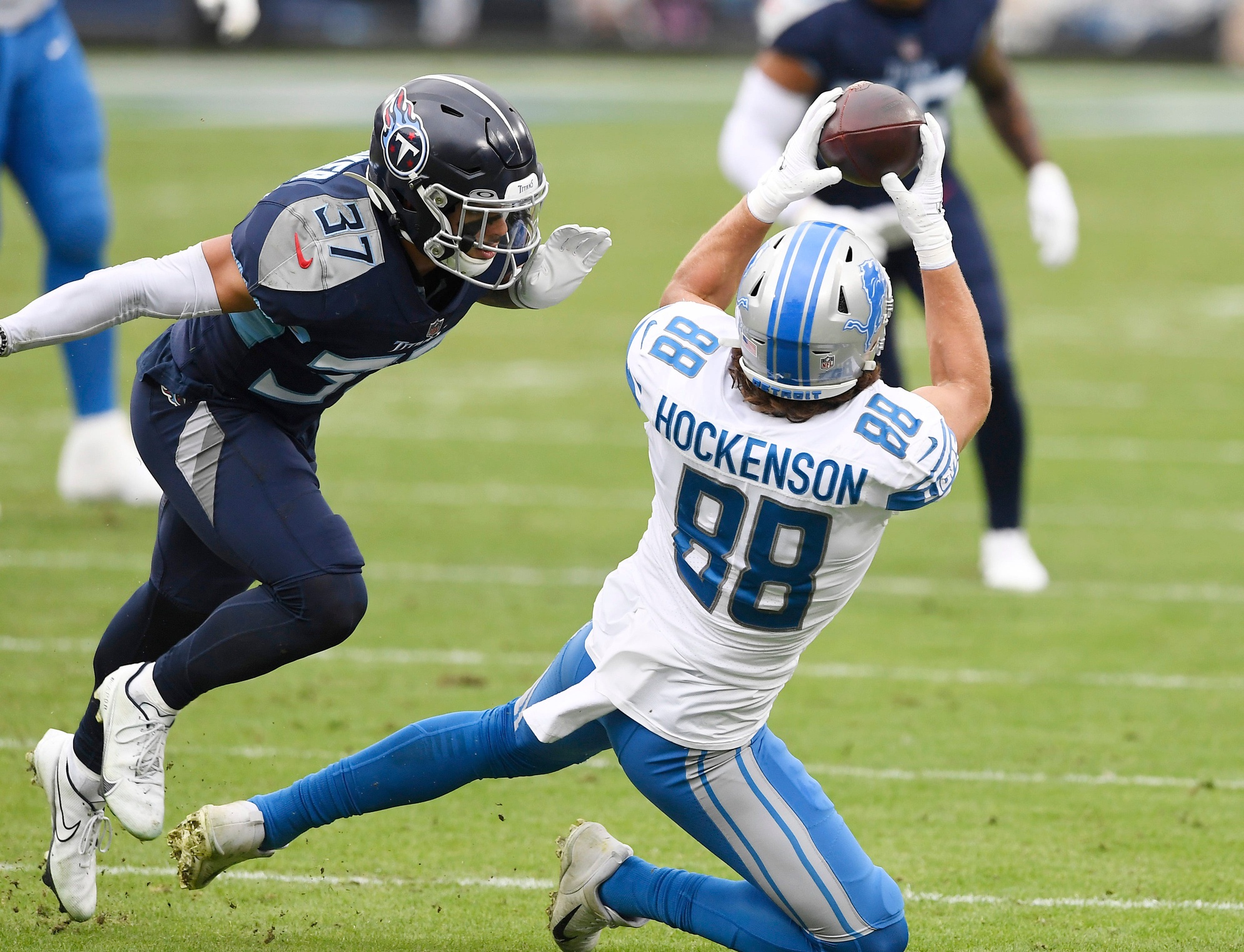 nfl picks T.J. Hockenson detroit lions predictions best bet odds