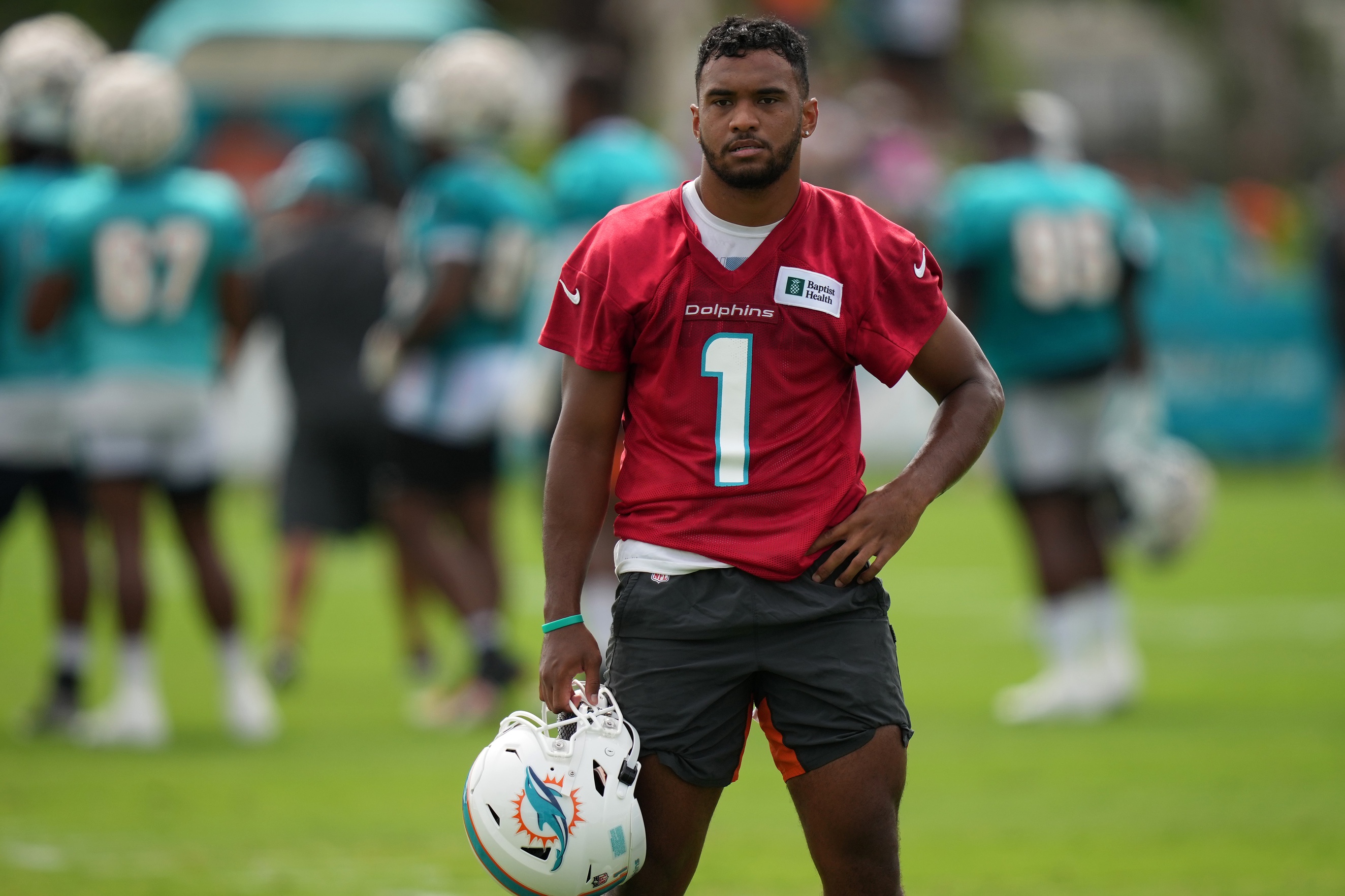 NFL picks Tua Tagovailoa Miami Dolphins odds to win Super Bowl