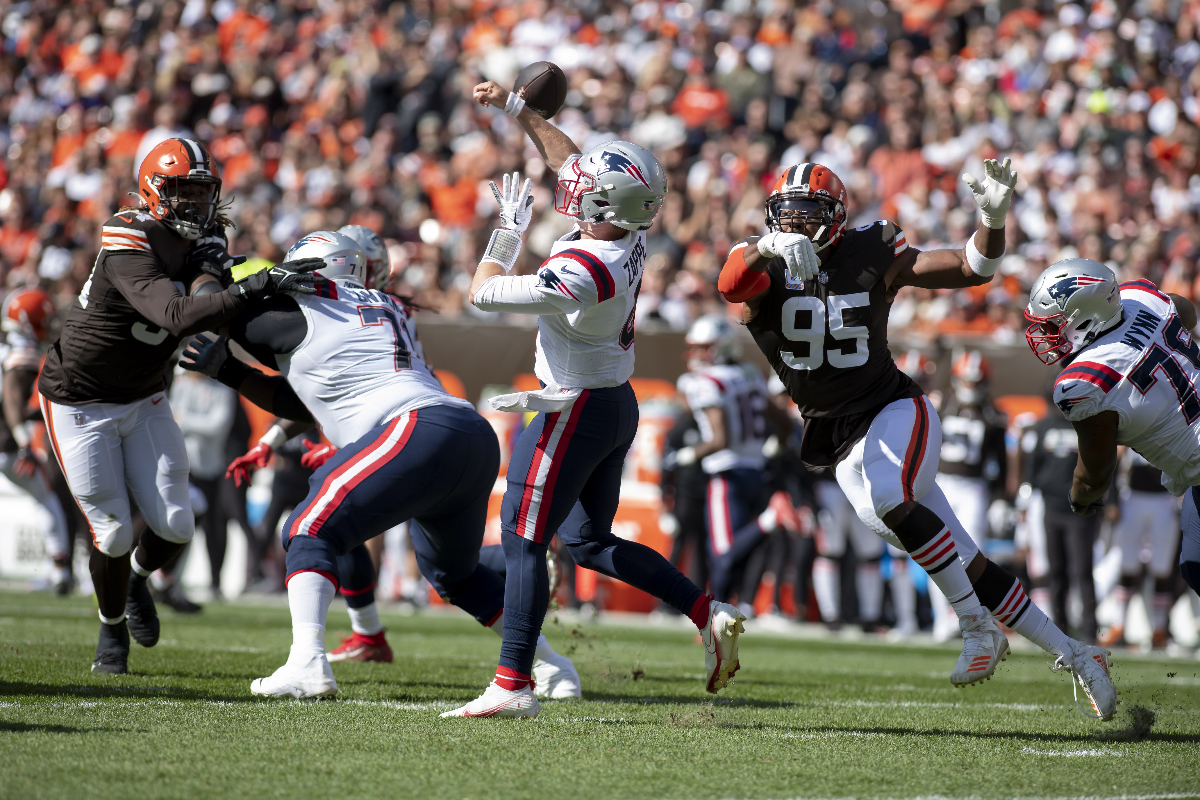 NFL survivor pool picks Week 7 Bailey Zappe New England Patriots
