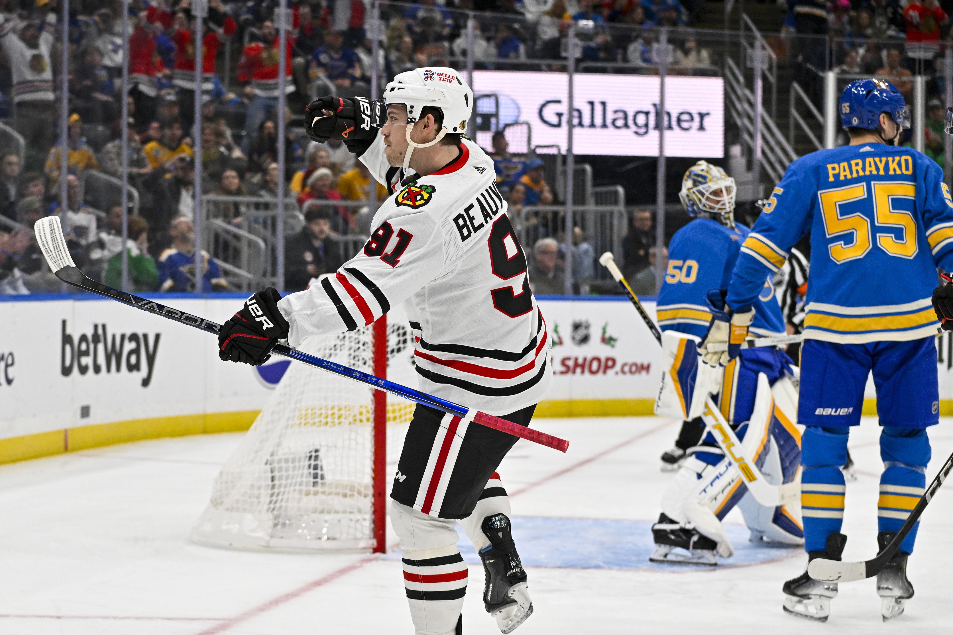 nhl picks Anthony Beauvillier Chicago Blackhawks nhl picks predictions best bet odds