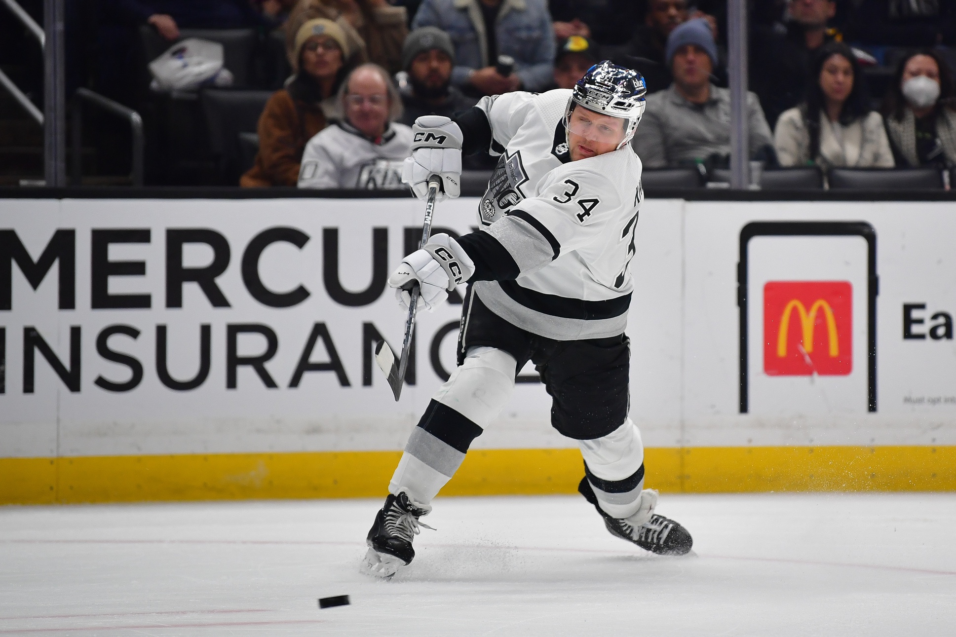 nhl picks Arthur Kaliyev Los Angeles Kings nhl picks predictions best bet odds