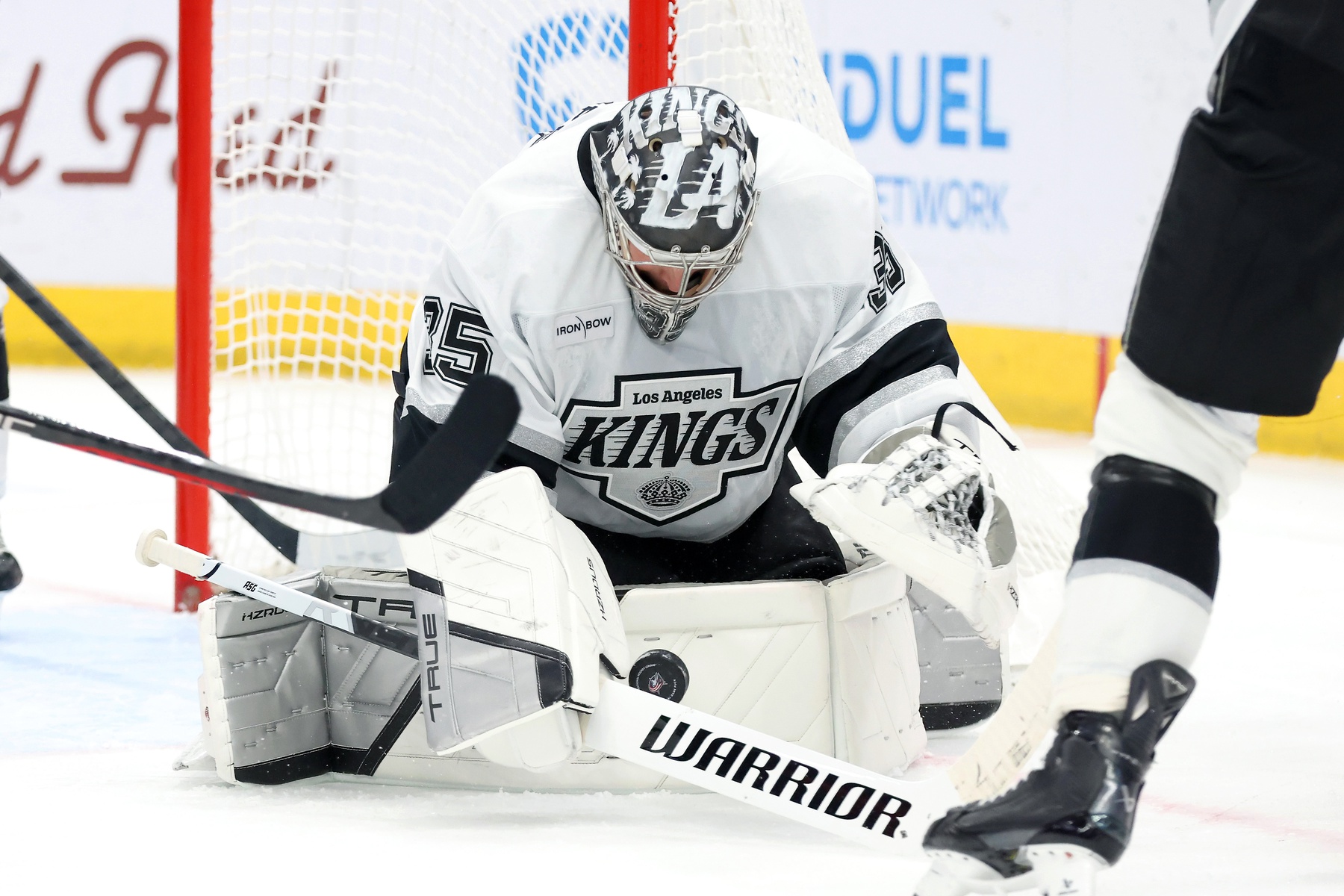 nhl picks Darcy Kuemper Los Angeles Kings nhl picks