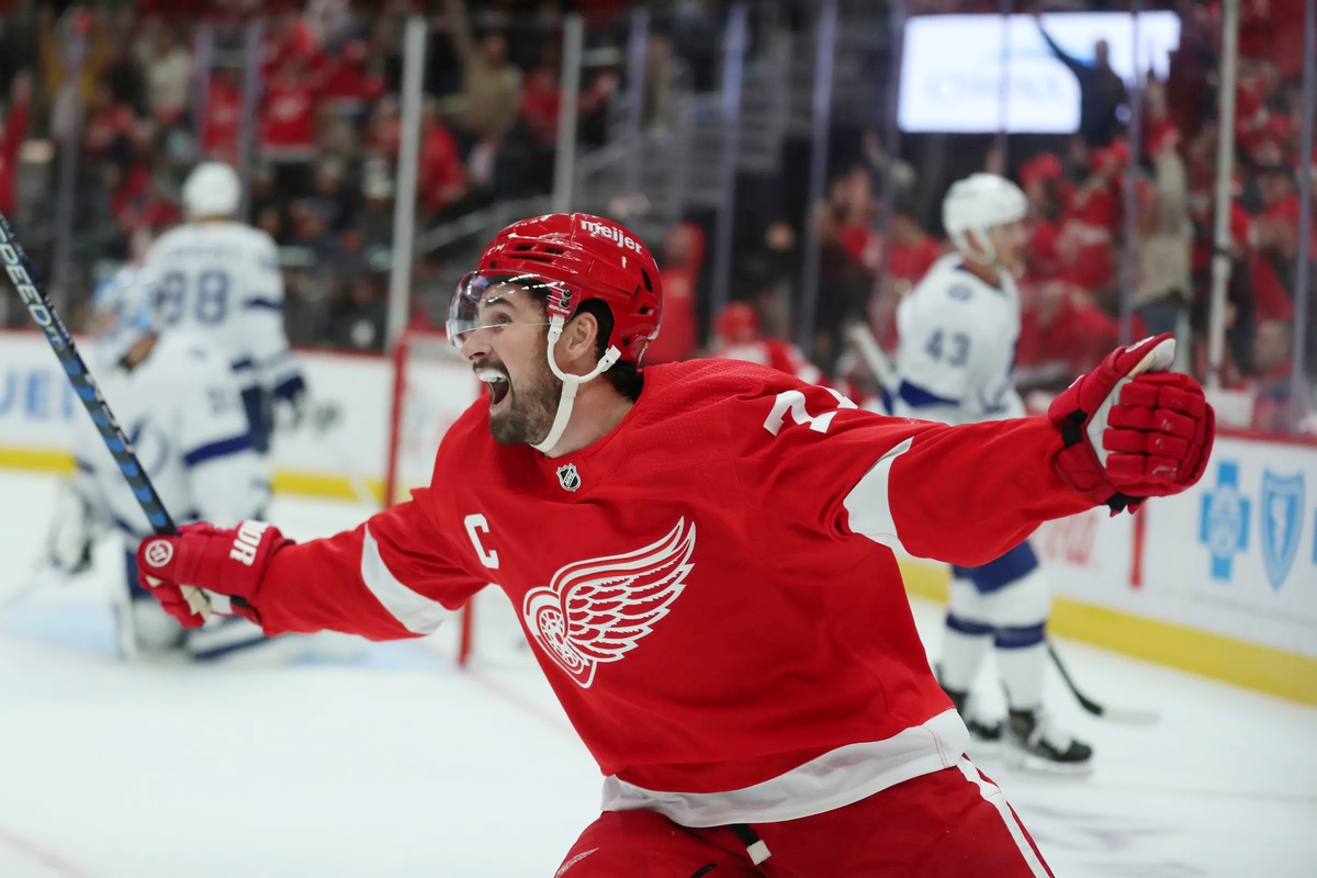 nhl picks Dylan Larkin Detroit Red Wings nhl picks