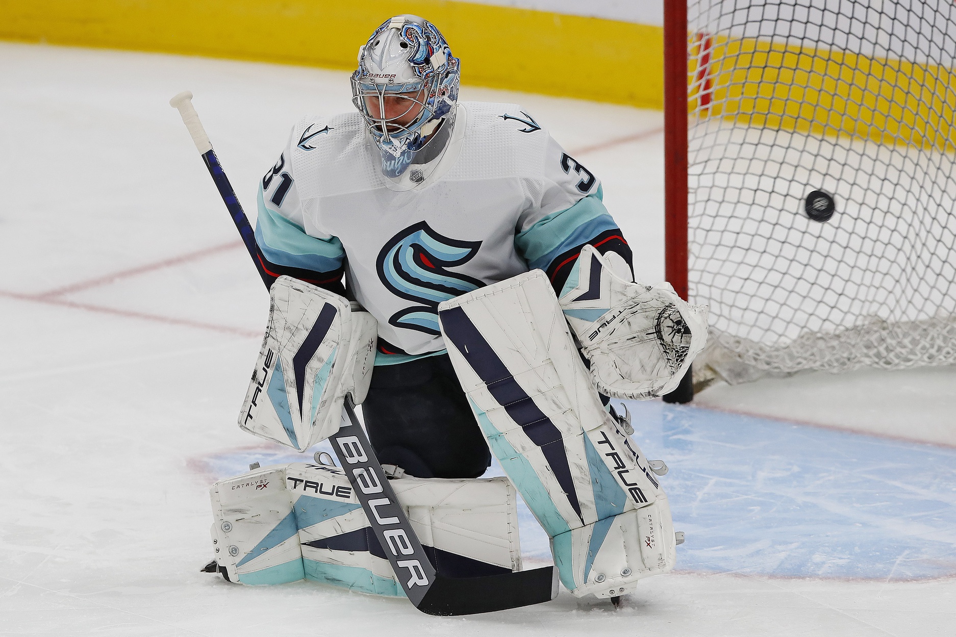nhl picks Philipp Grubauer Seattle Kraken predictions best bet odds