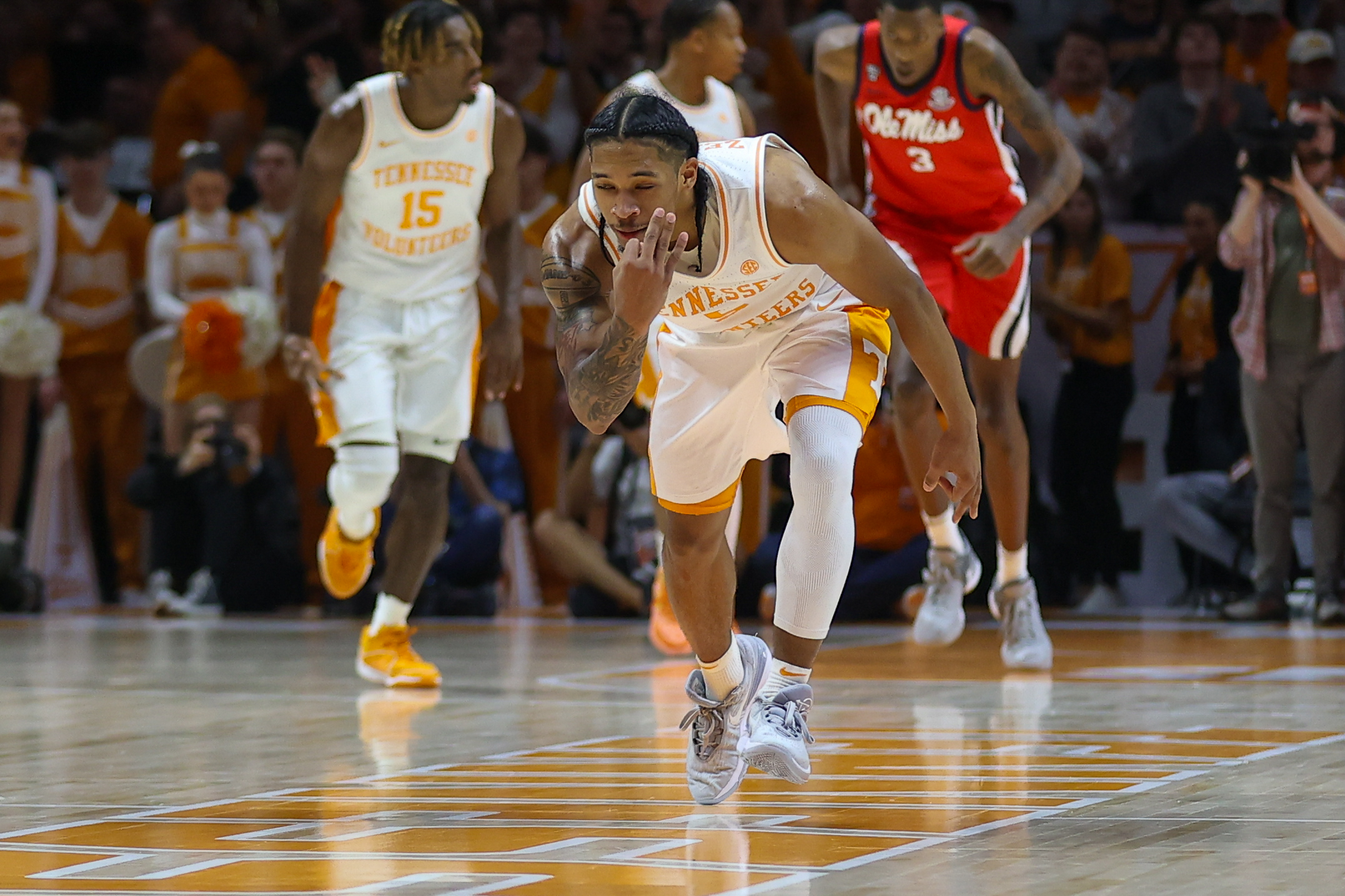 SEC basketball predictions Zakai Zeigler Tennessee Volunteers