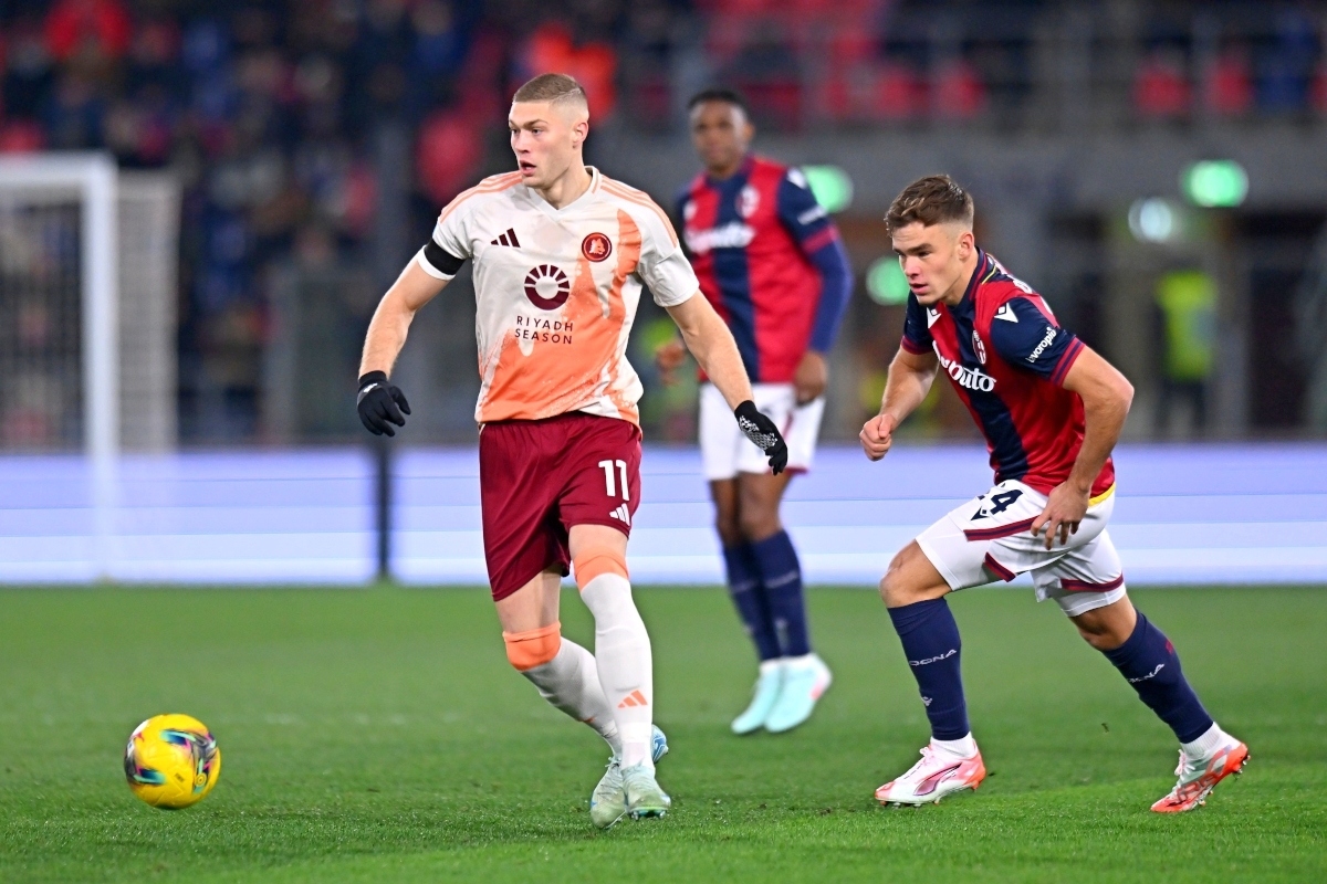 soccer picks Artem Dovbyk Bologna predictions best bet odds
