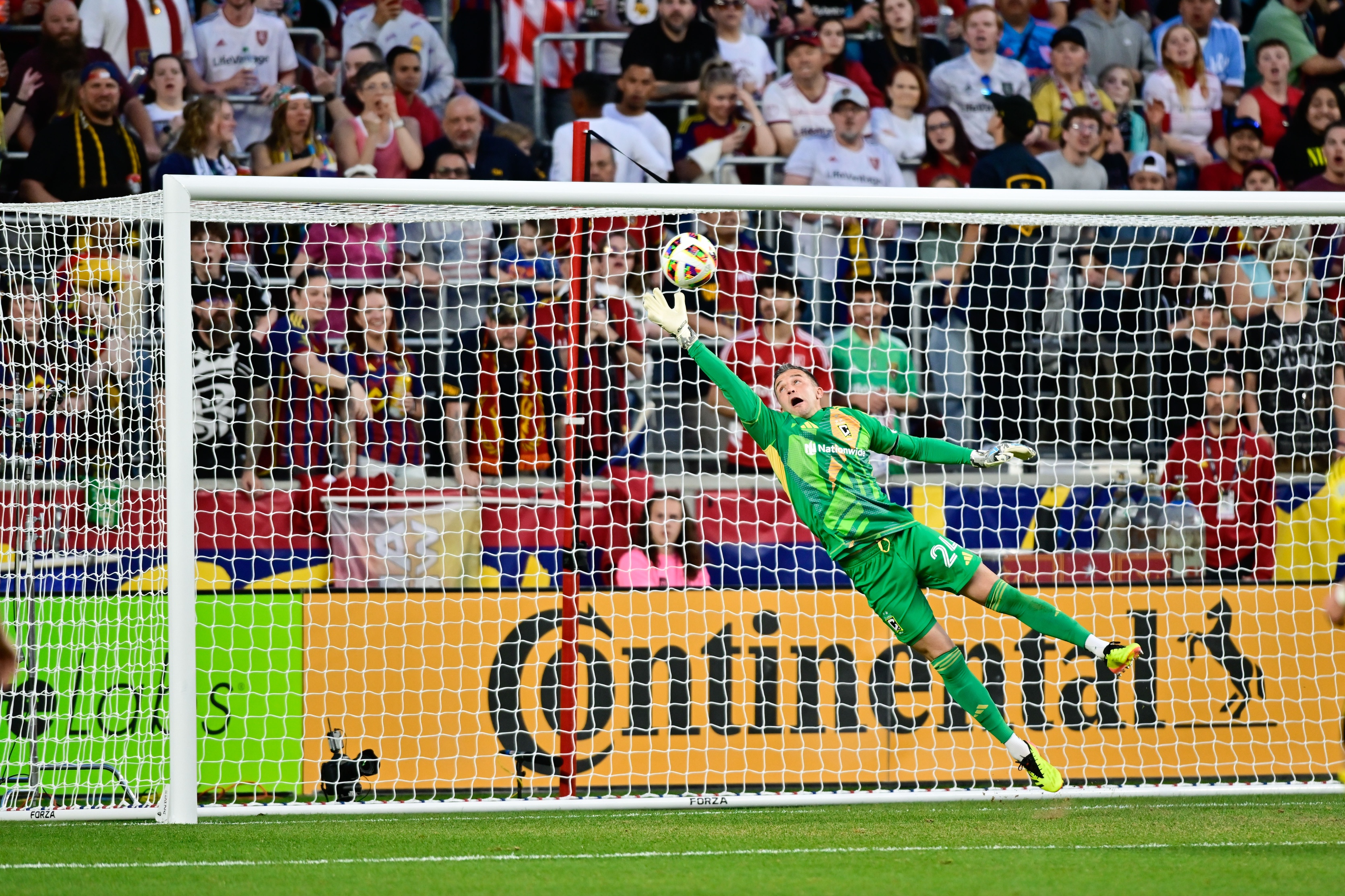 soccer picks Evan Bush Columbus Crew predictions best bet odds