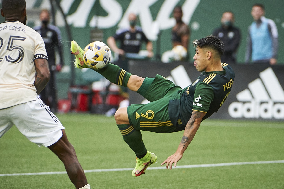 soccer picks Felipe Mora Portland Timbers predictions best bet odds