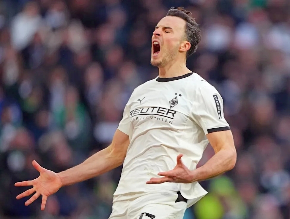 soccer picks Haris Tabakovic Monchengladbach predictions best bet odds