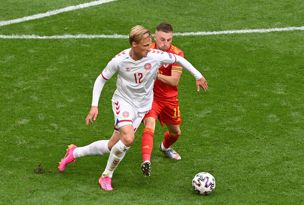 soccer picks Kasper Dolberg Nice predictions best bet odds