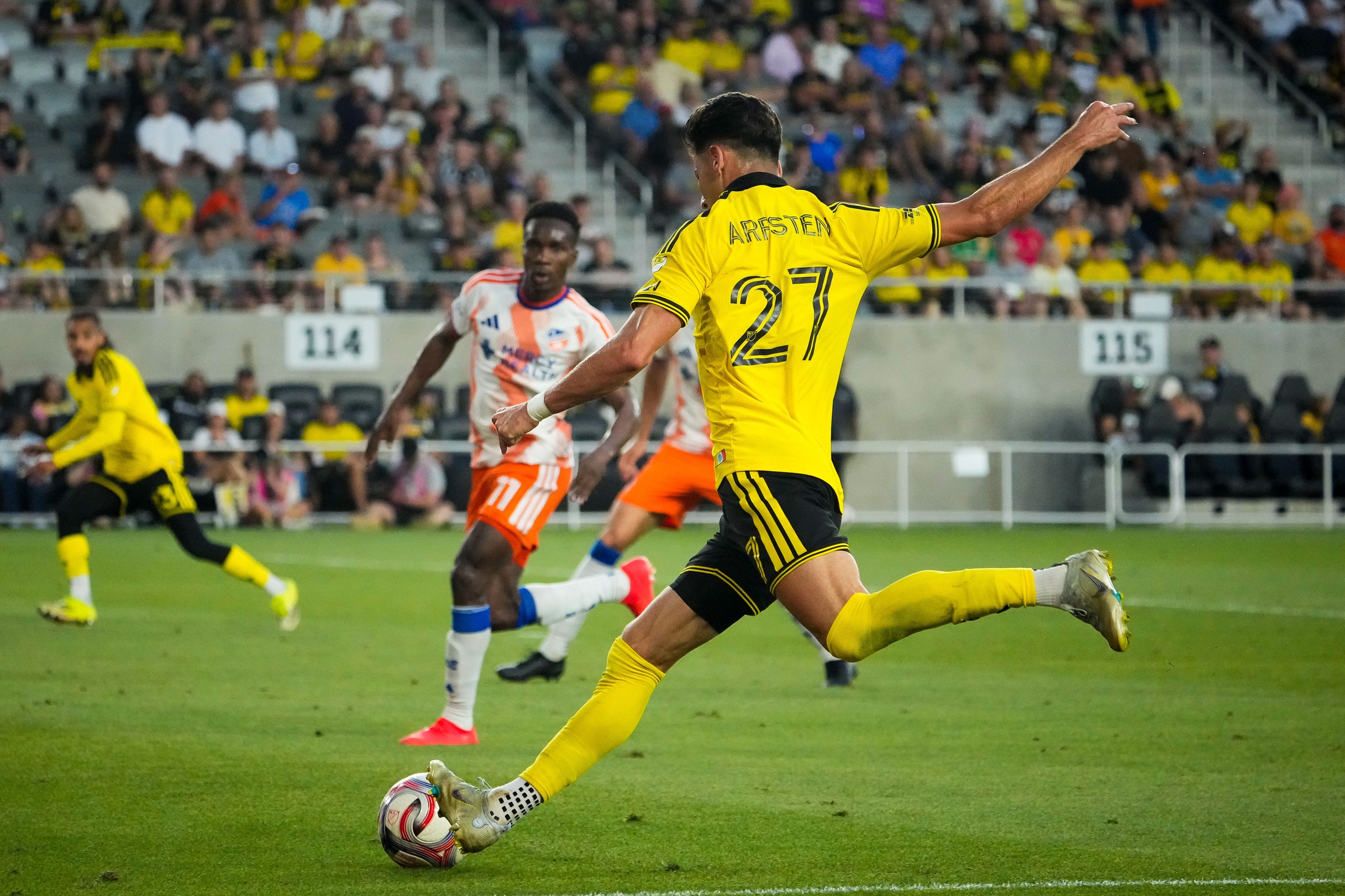 soccer picks Max Arfsten Columbus Crew predictions best bet odds