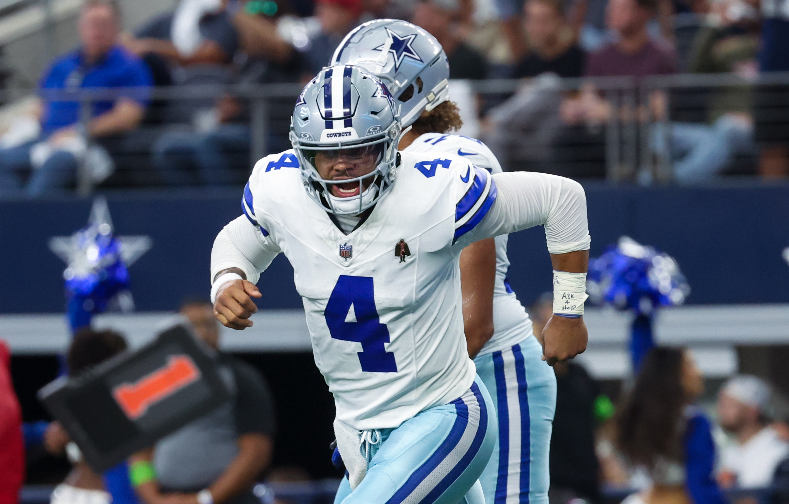 Sunday Night Football picks for Dallas Cowboys vs. San Francisco 49ers Dak Prescott