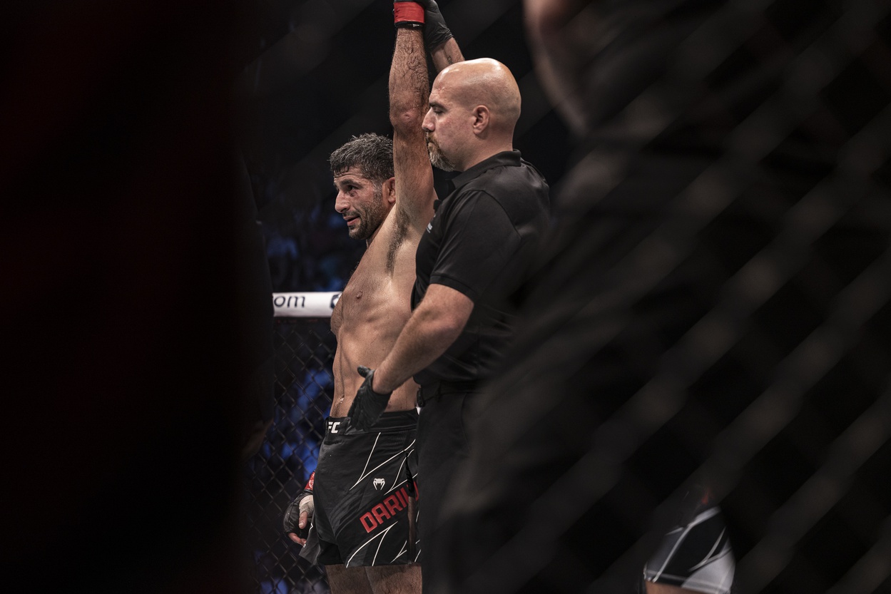 ufc picks Beneil Dariush ufc predictions best bet odds