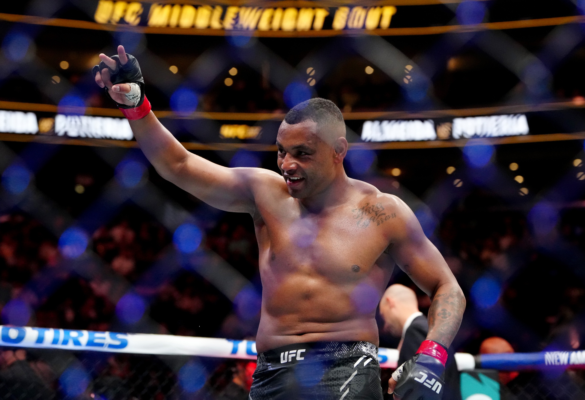ufc picks Cesar Almeida predictions best bet odds