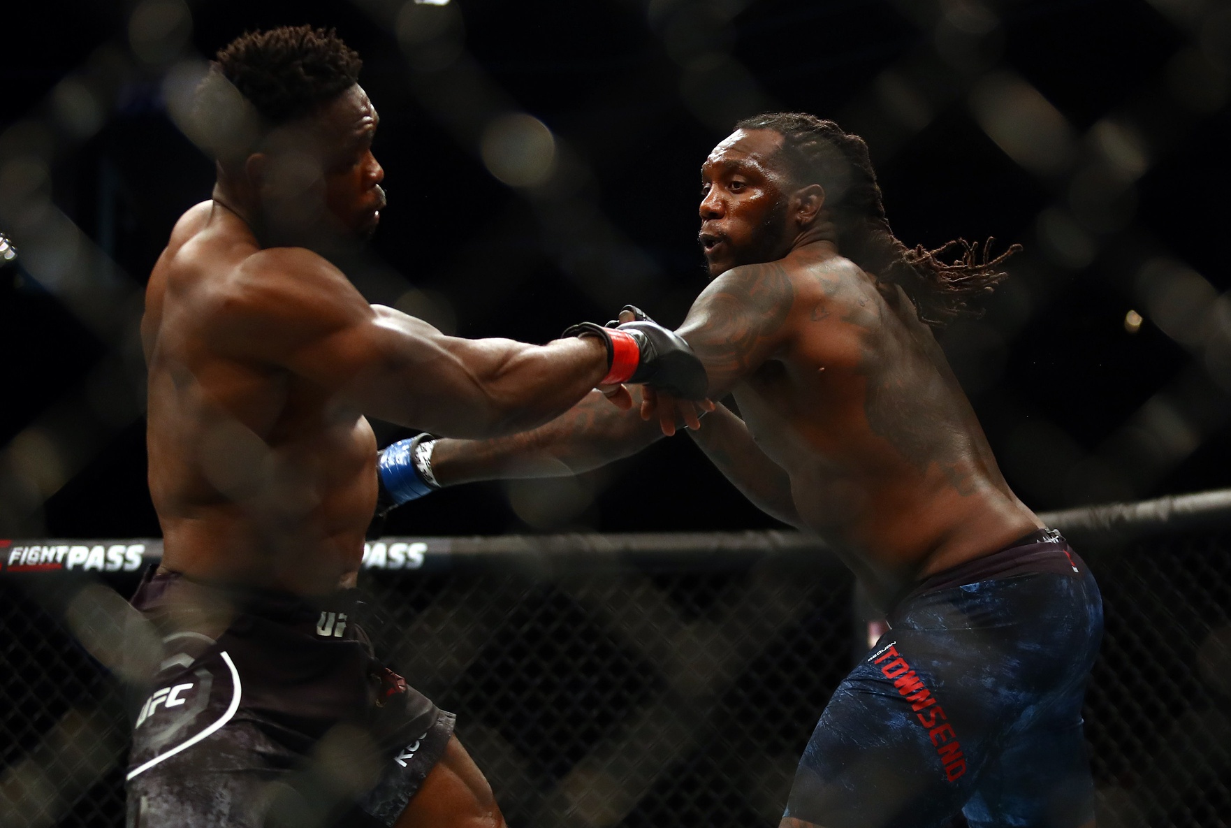 ufc picks Dalcha Lungiambula predictions best bet odds