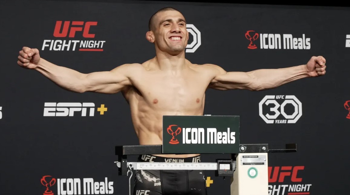 ufc picks Dan Argueta predictions best bet odds