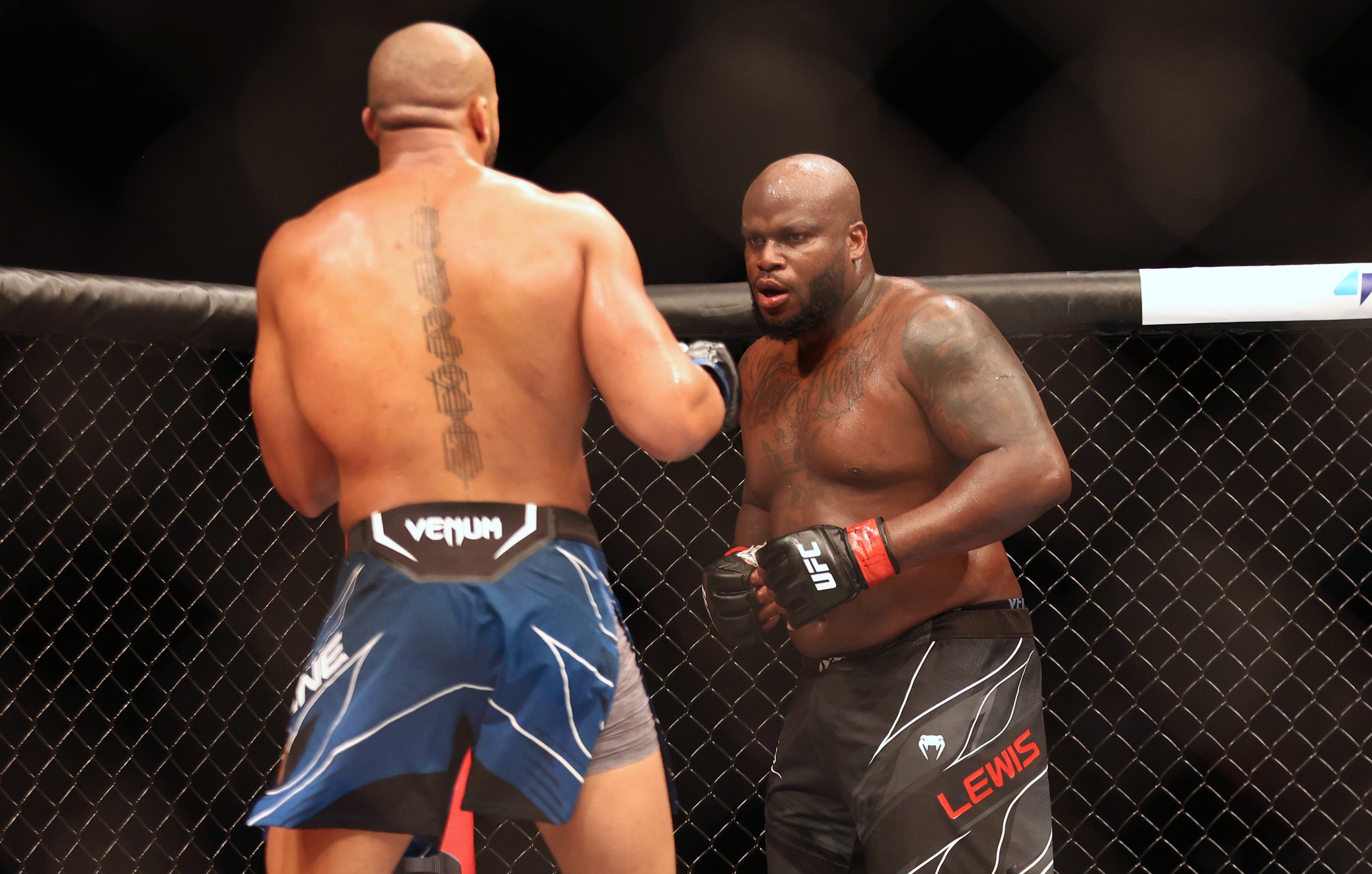 ufc picks Derrick Lewis predictions best bet odds