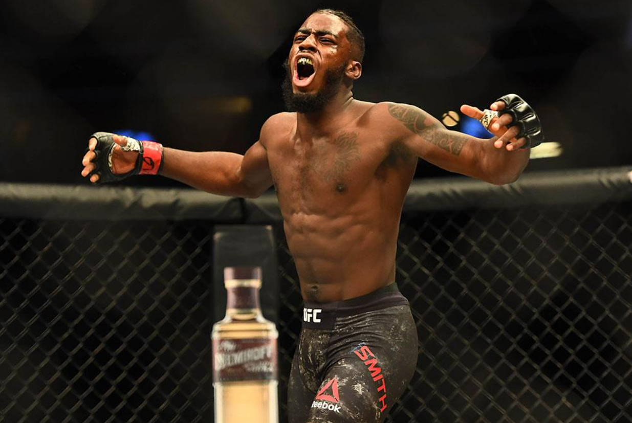 ufc picks Devonte Smith predictions best bet odds