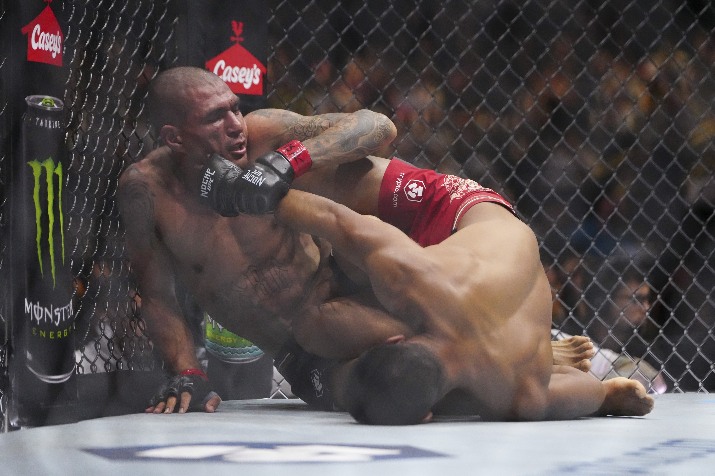 ufc picks Edgar Chairez ufc predictions best bet odds