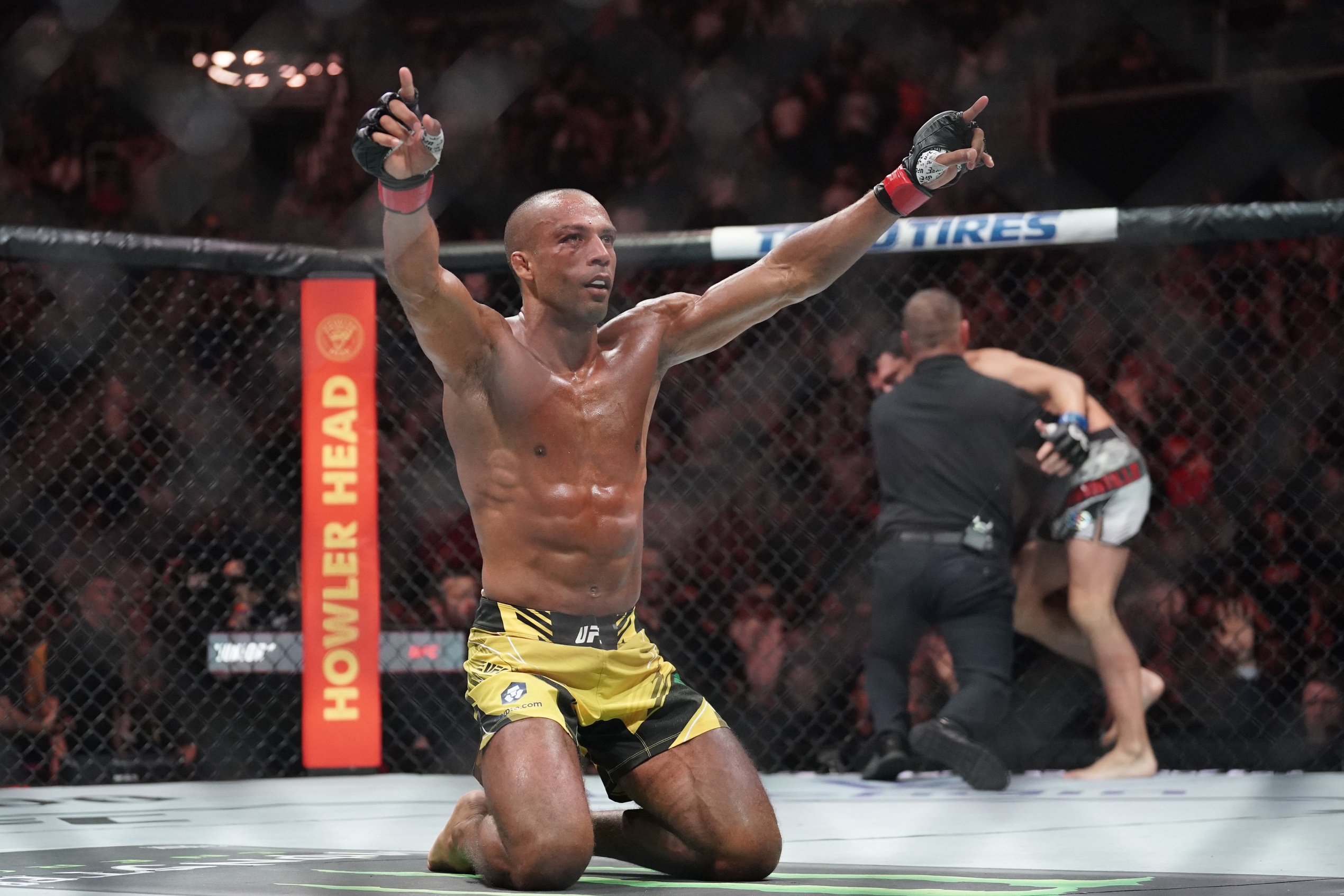 ufc picks Edson Barboza ufc predictions best bet odds