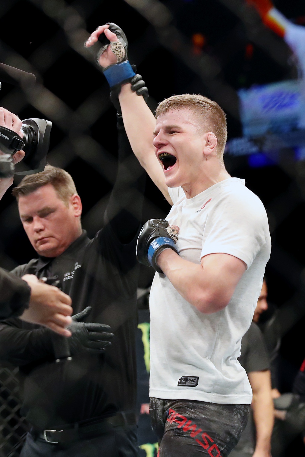ufc picks Grant Dawson ufc predictions best bet odds