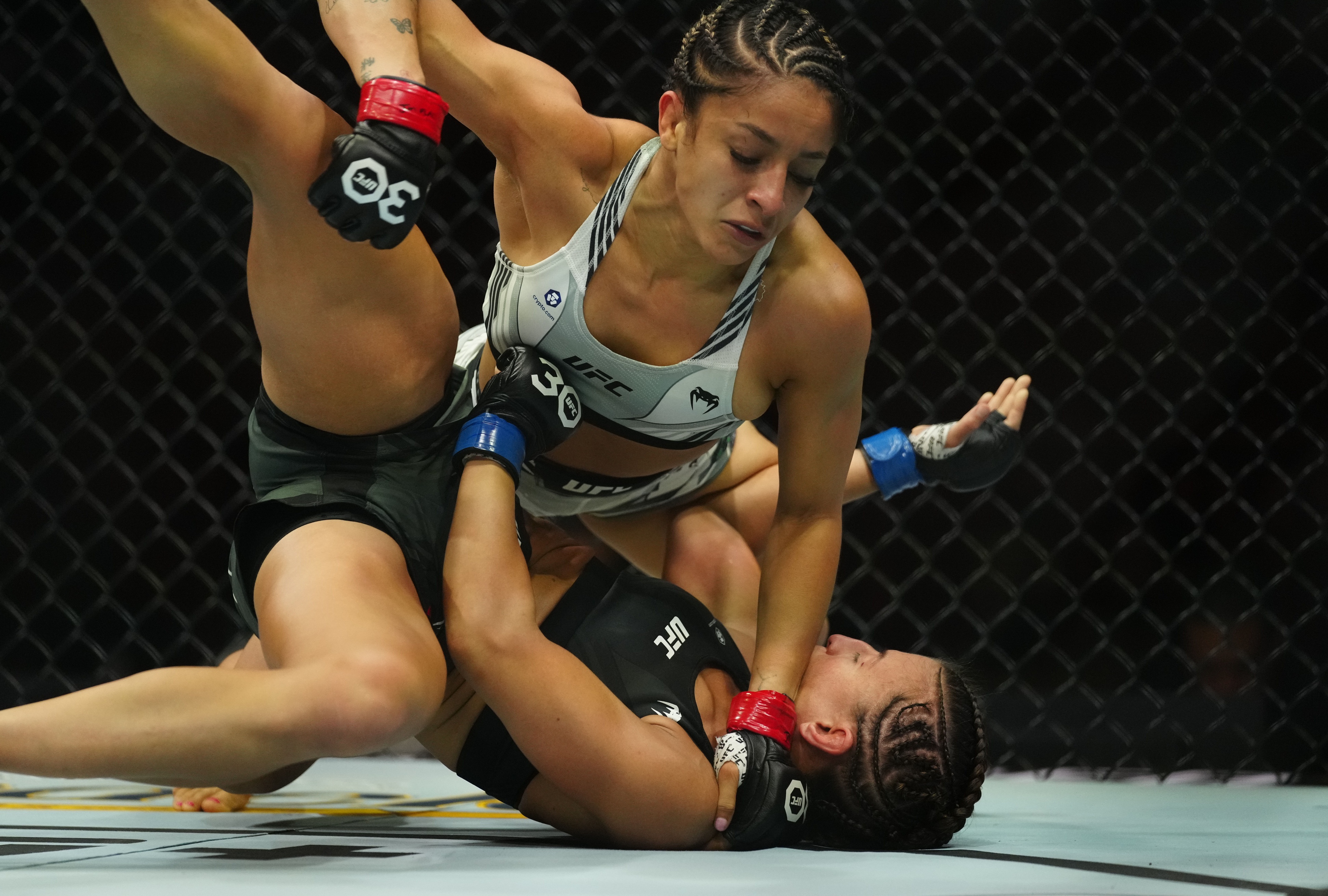 ufc picks Jaqueline Amorim ufc predictions best bet odds