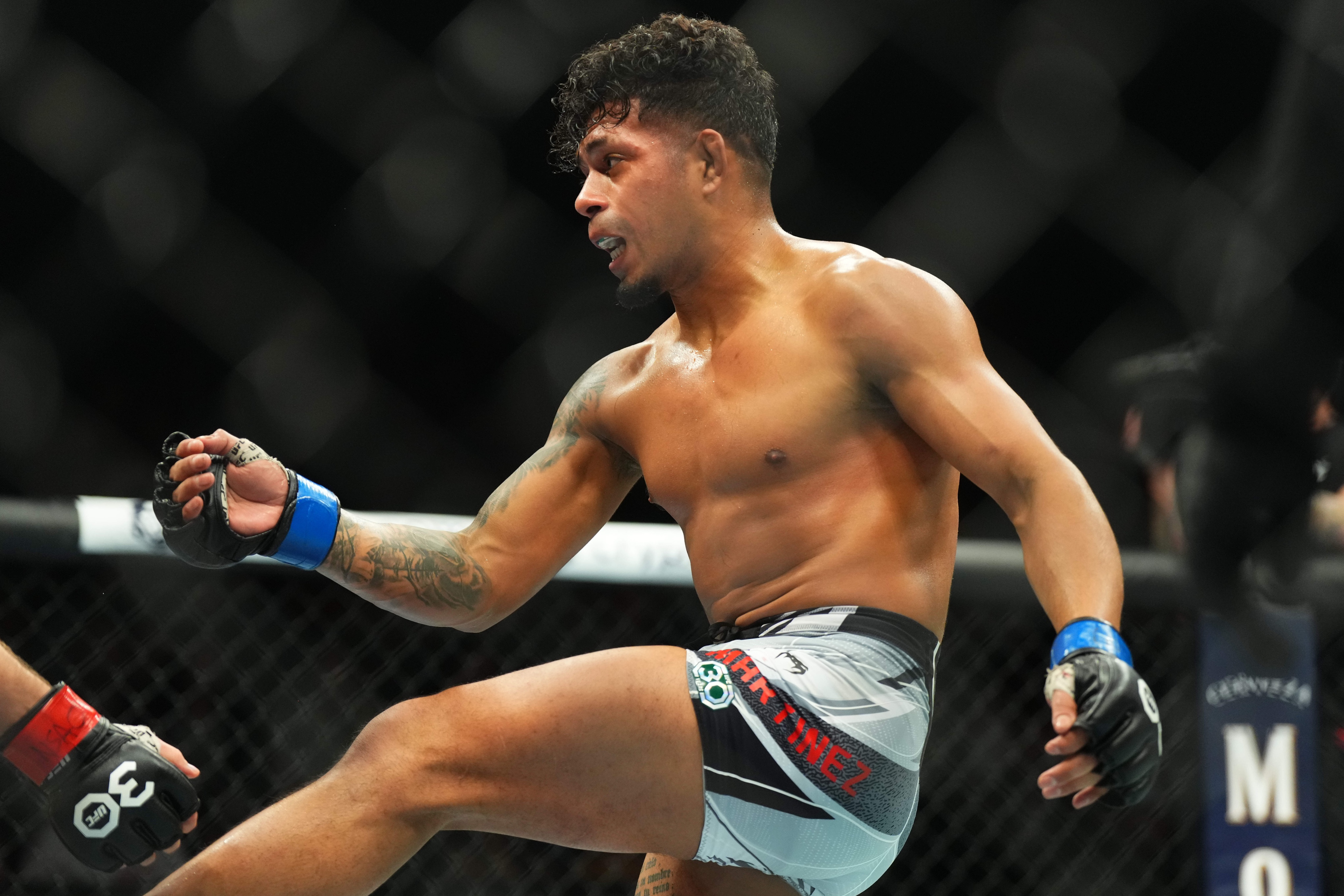 ufc picks Jonathan Martinez ufc predictions best bet odds