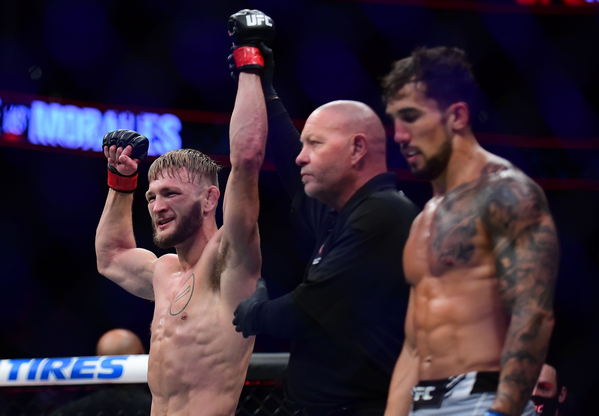 ufc picks Jonathan Pearce predictions best bet odds