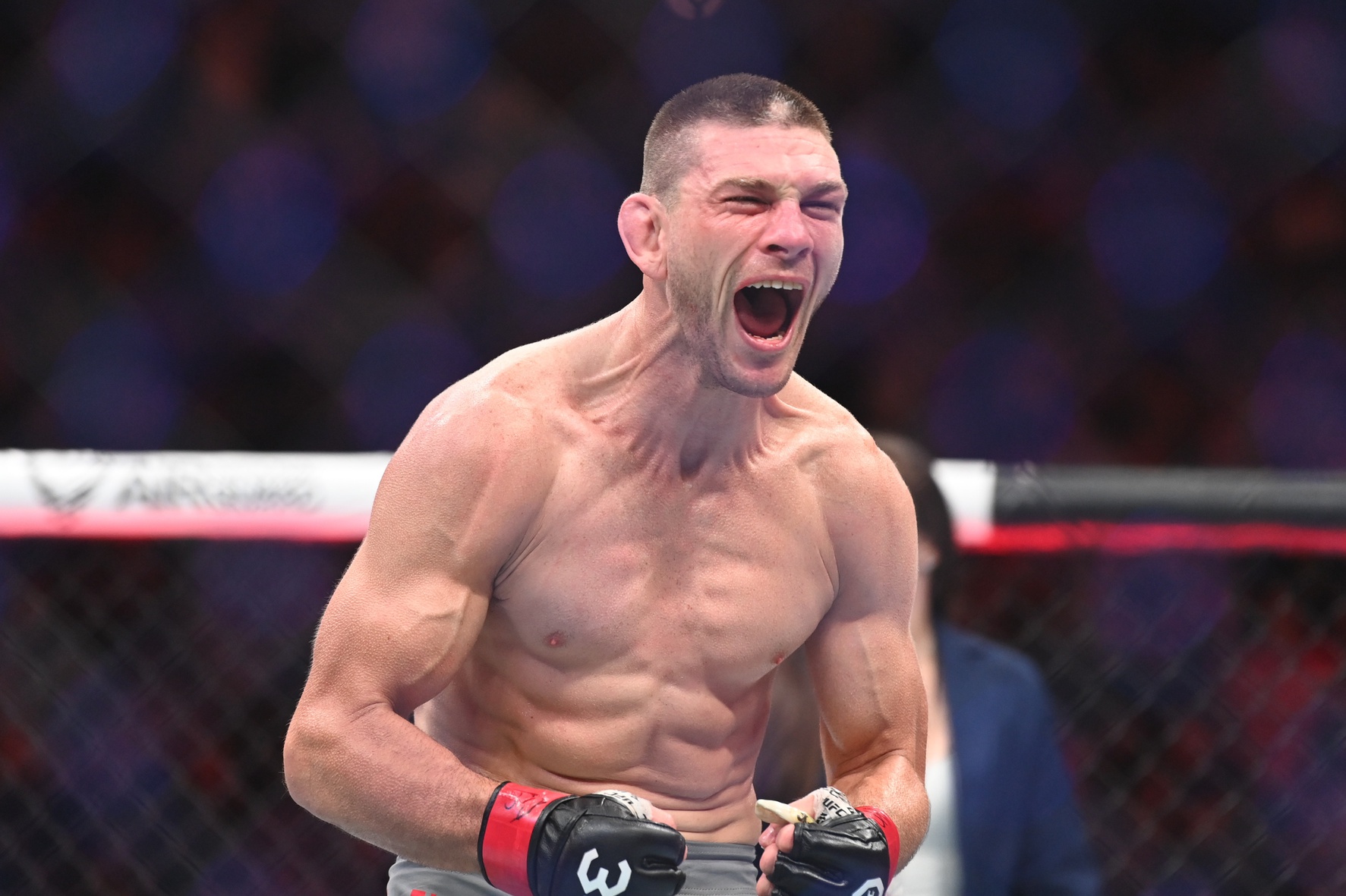 ufc picks Kurt Holobaugh ufc predictions best bet odds