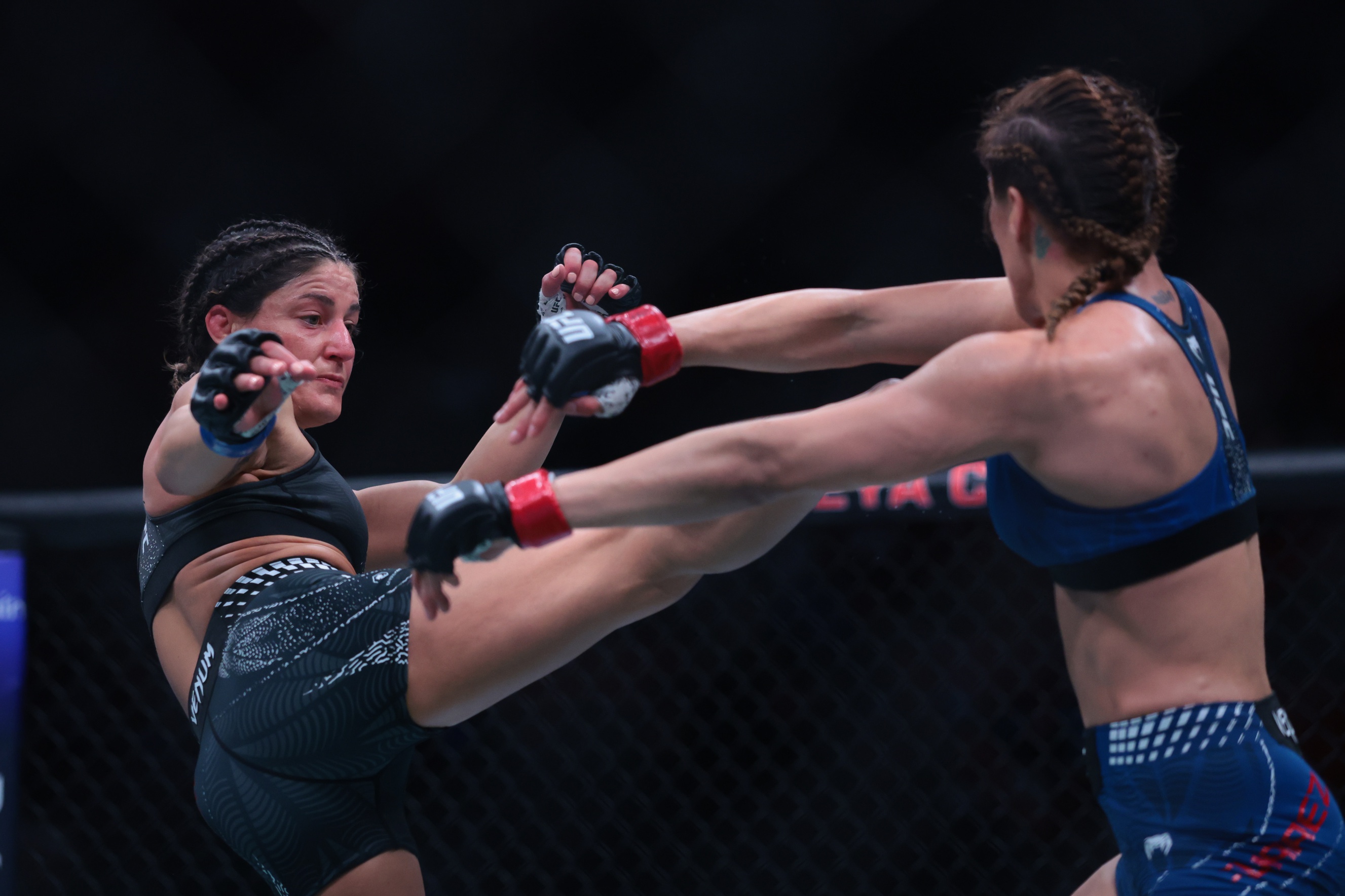 ufc picks Loopy Godinez predictions best bet odds